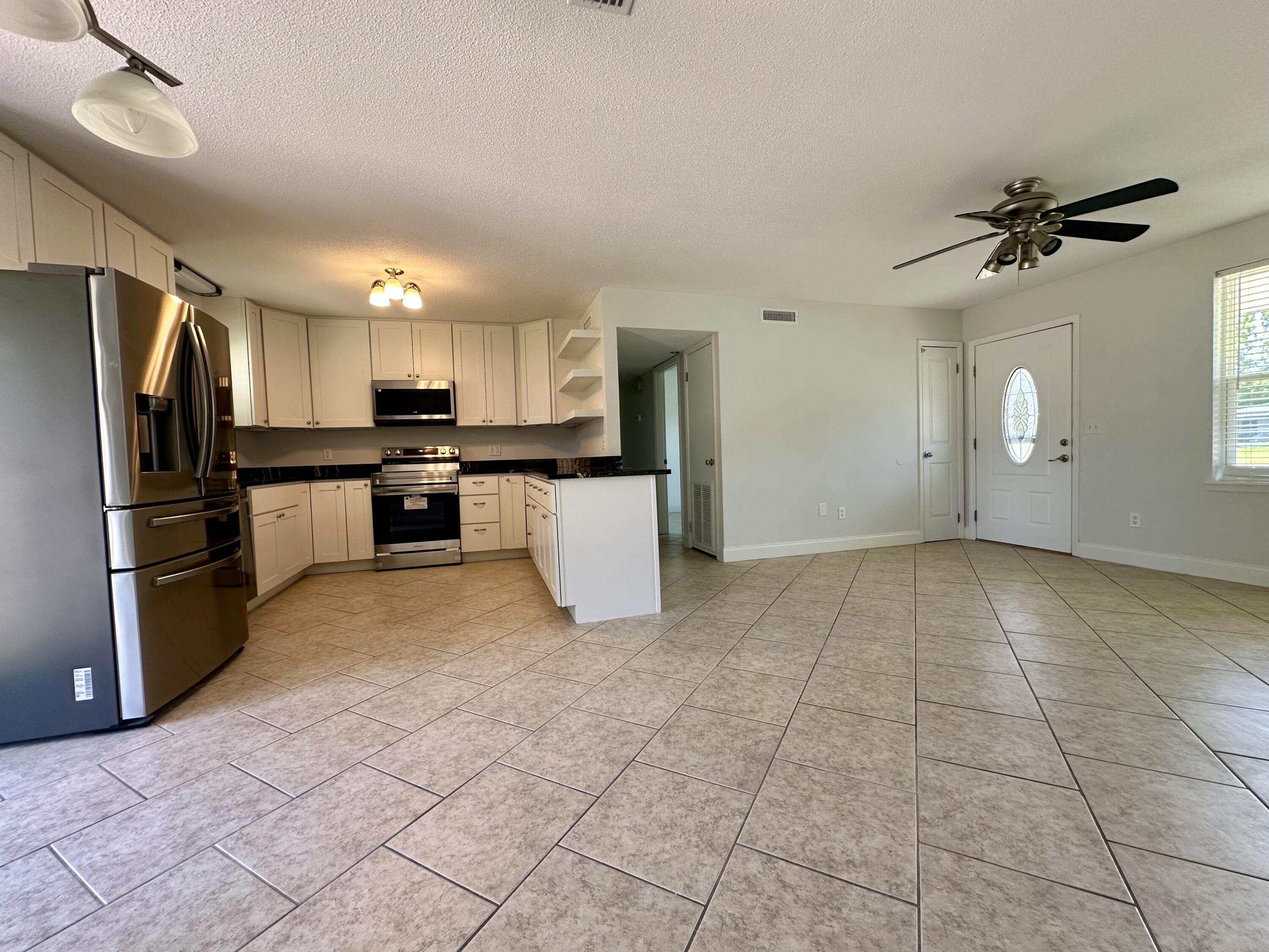 BAY COUNTRY ESTATES - Residential