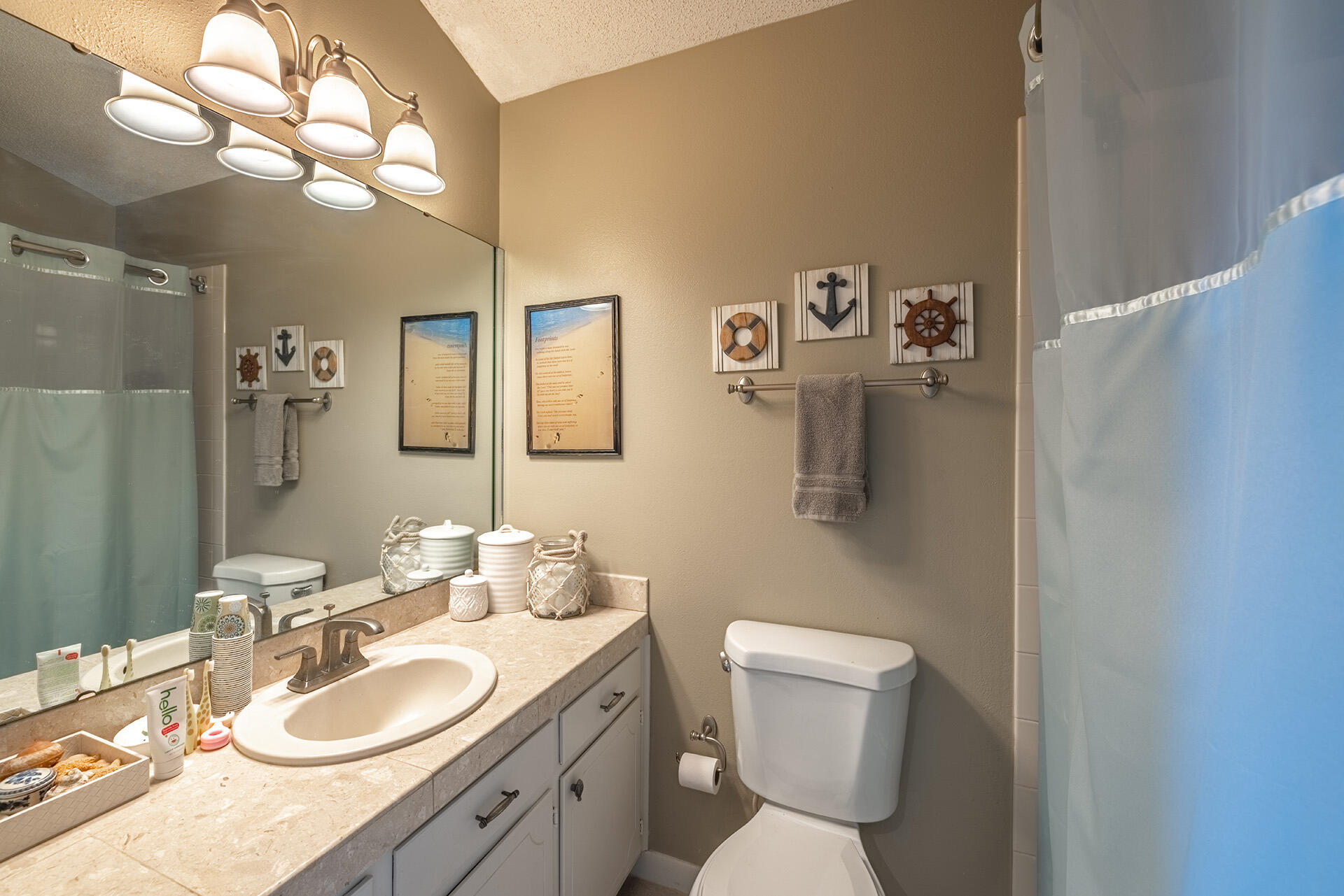 KELL-AIRE GARDENS - Residential