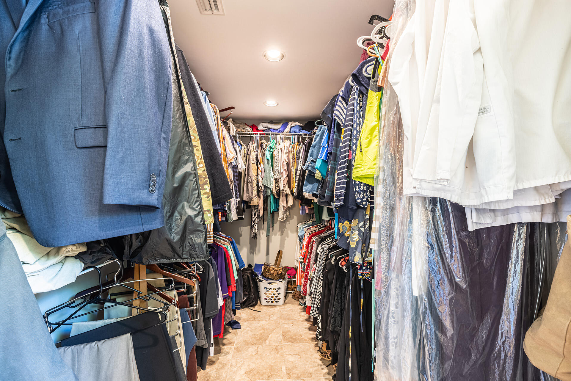 KELL-AIRE GARDENS - Residential