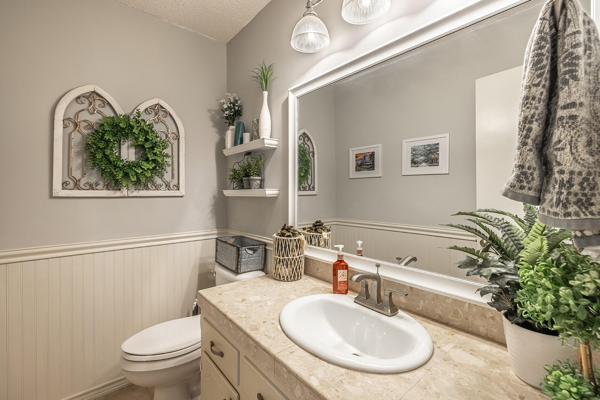 KELL-AIRE GARDENS - Residential