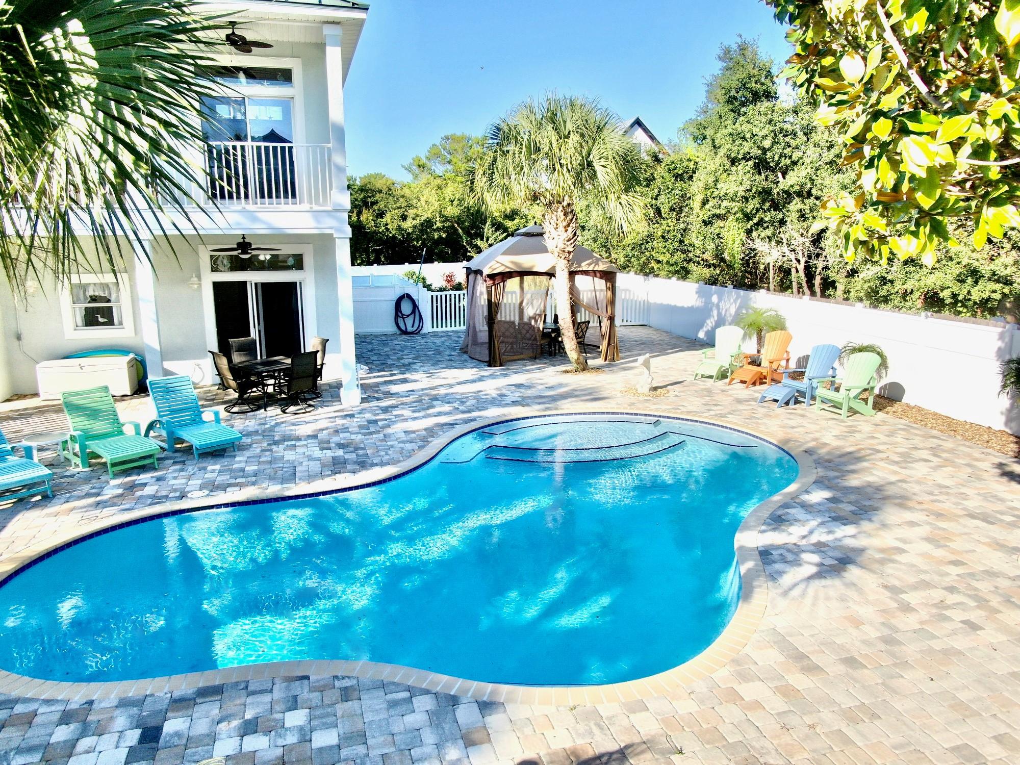 WHITES GULFVIEW ESTATES - Residential