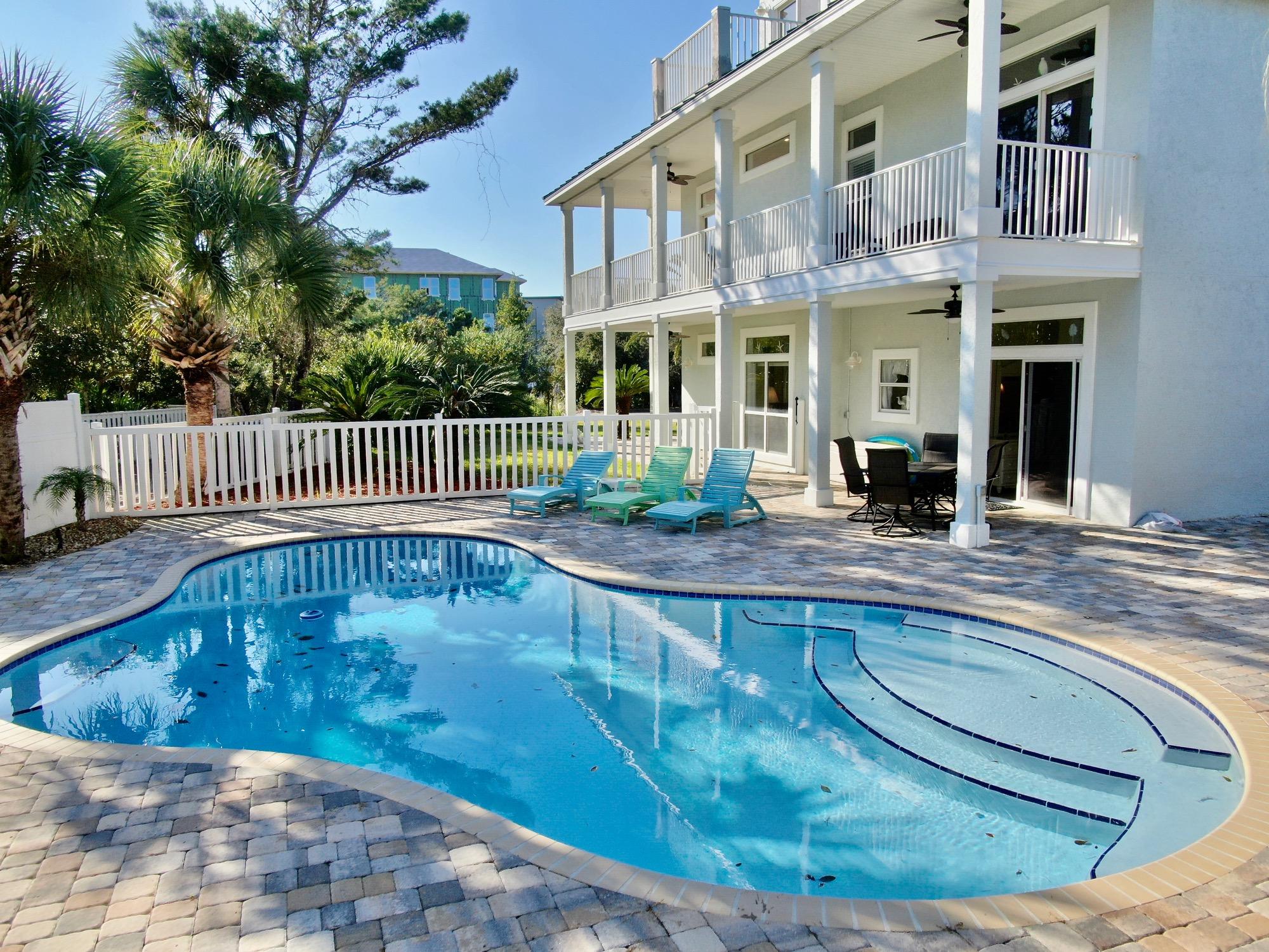 WHITES GULFVIEW ESTATES - Residential
