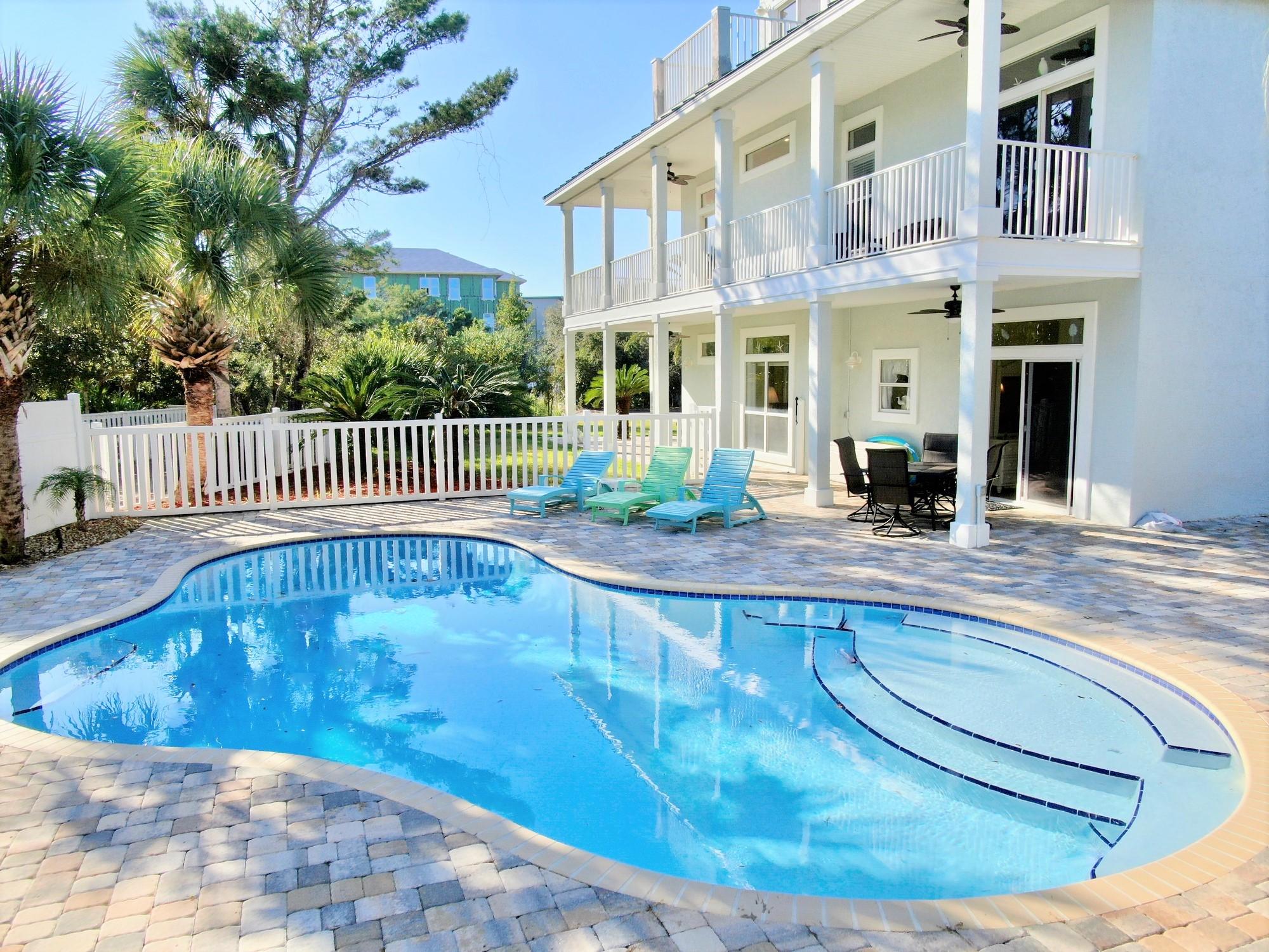 WHITES GULFVIEW ESTATES - Residential