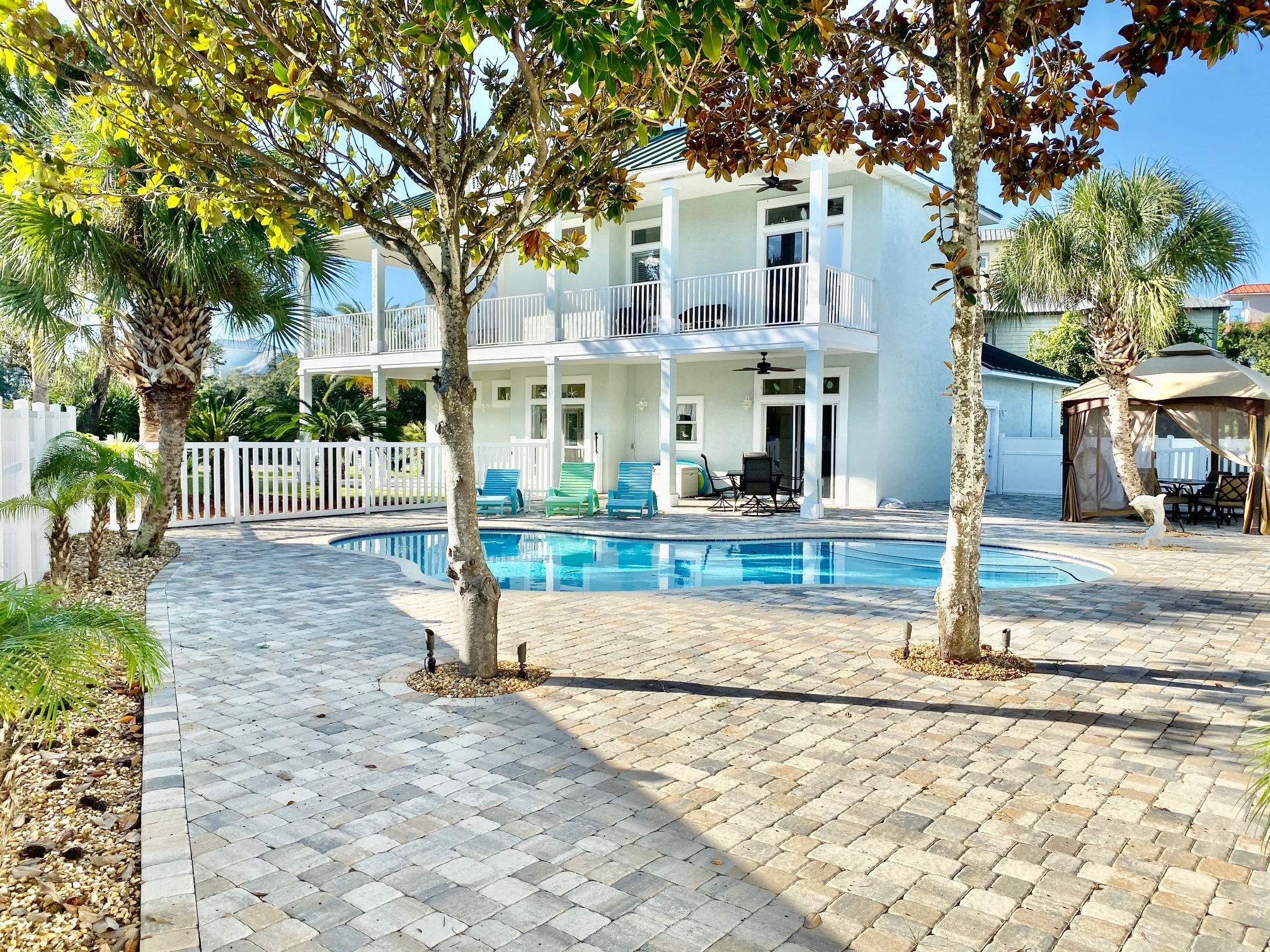 WHITES GULFVIEW ESTATES - Residential