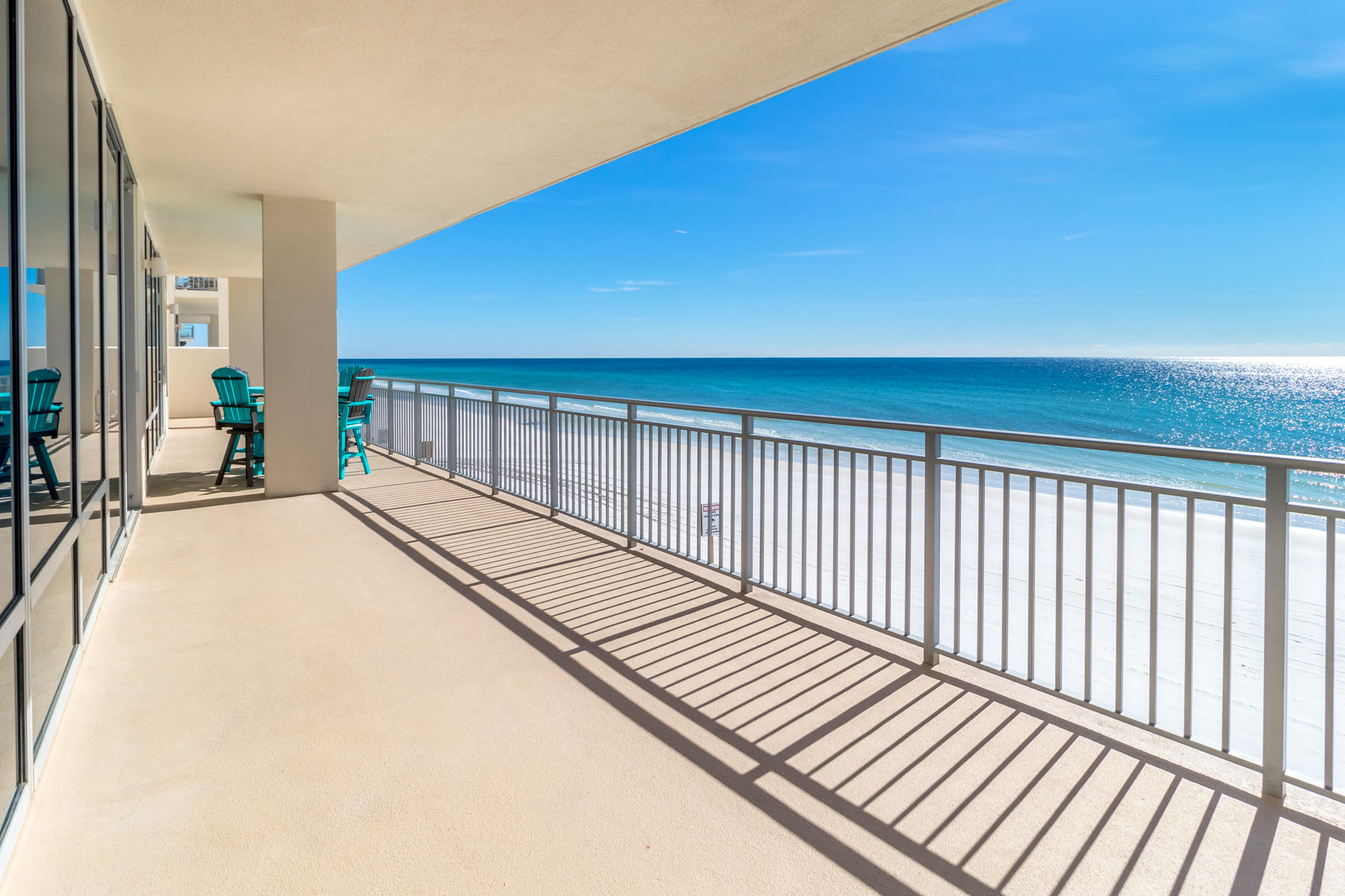 SIGNATURE BEACH - Residential