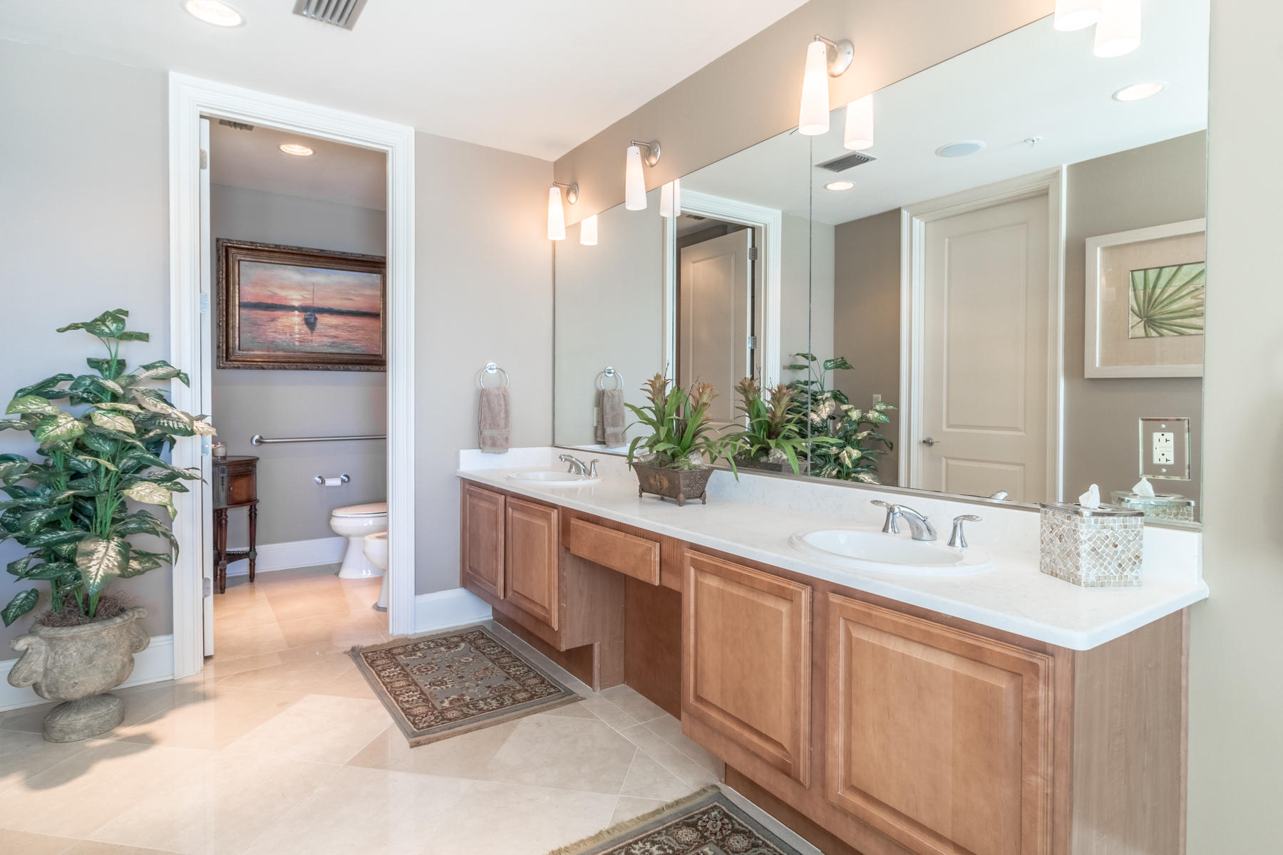 SIGNATURE BEACH - Residential