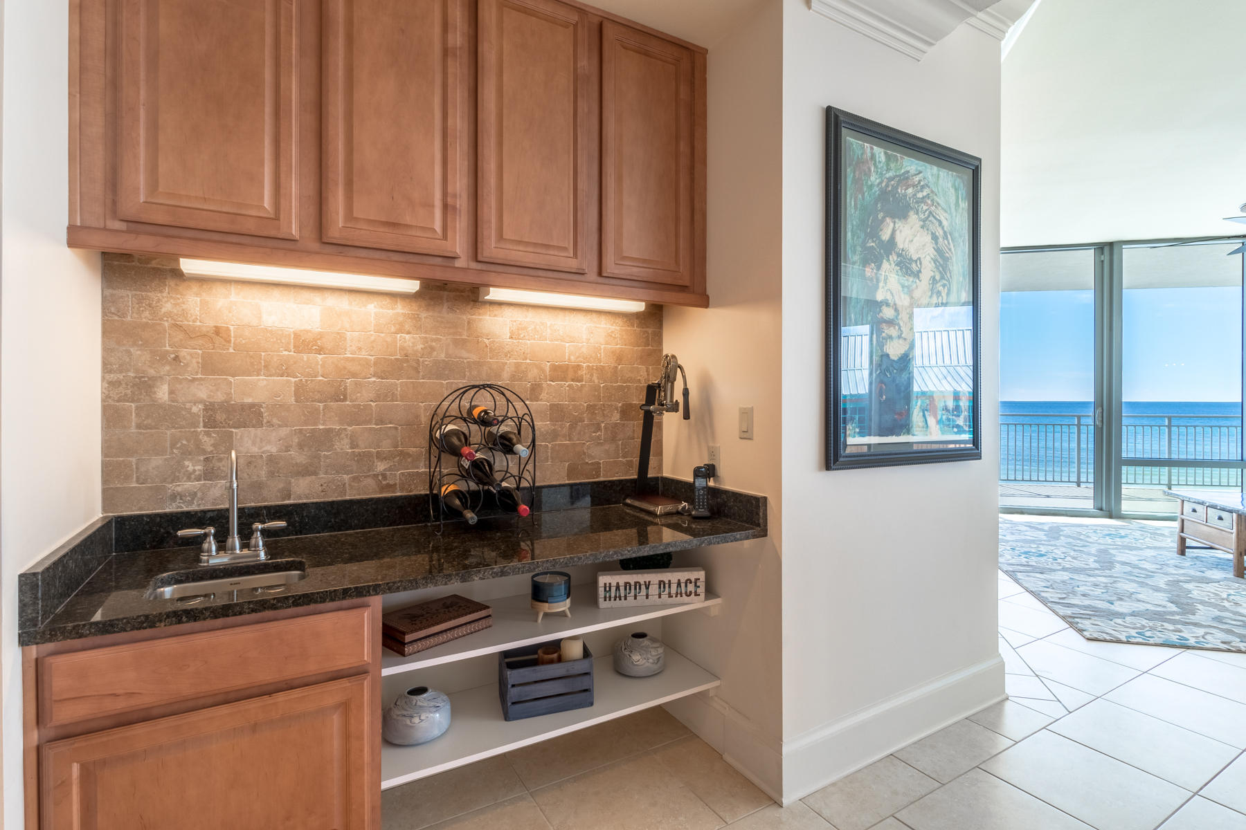 SIGNATURE BEACH - Residential