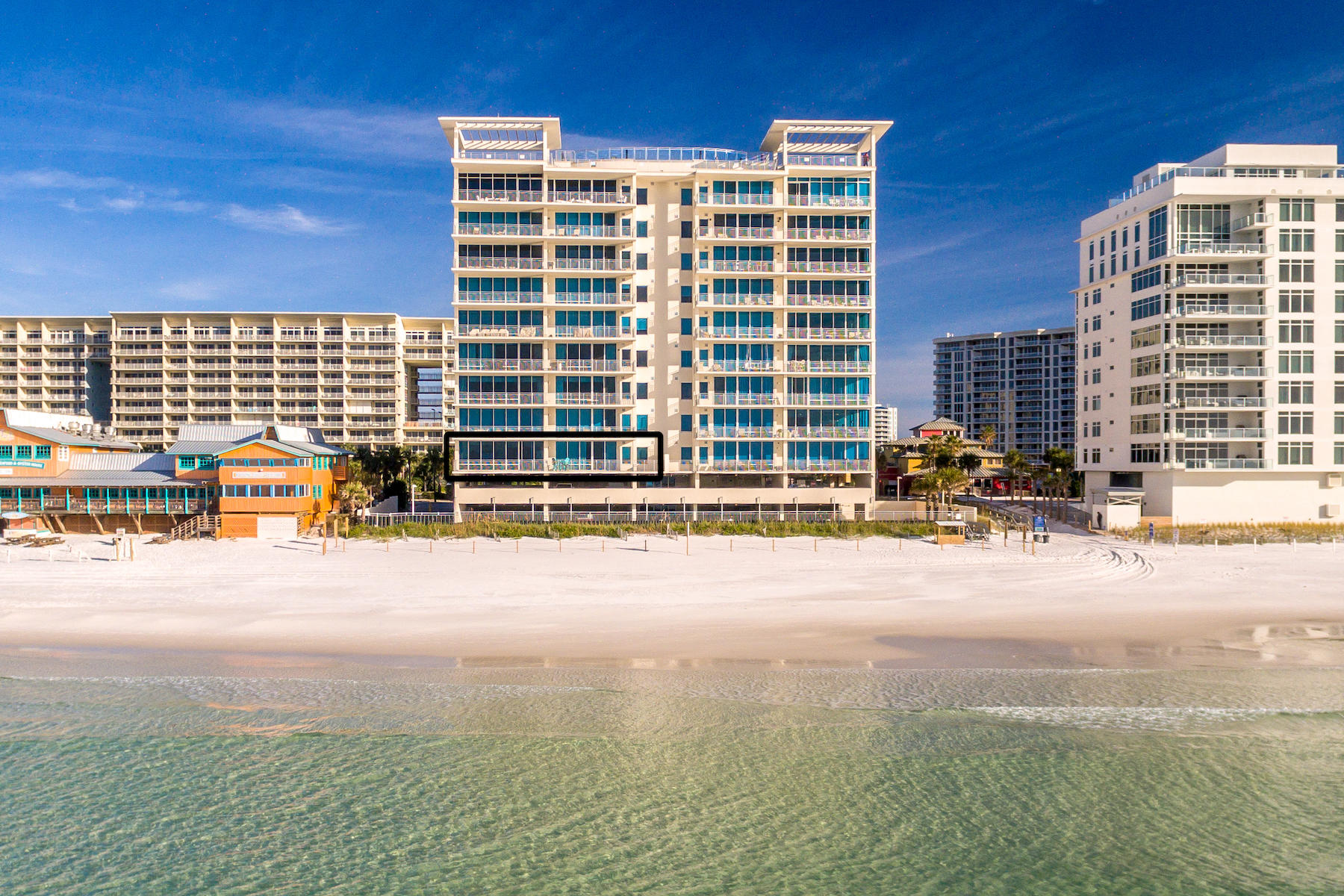 SIGNATURE BEACH - Residential