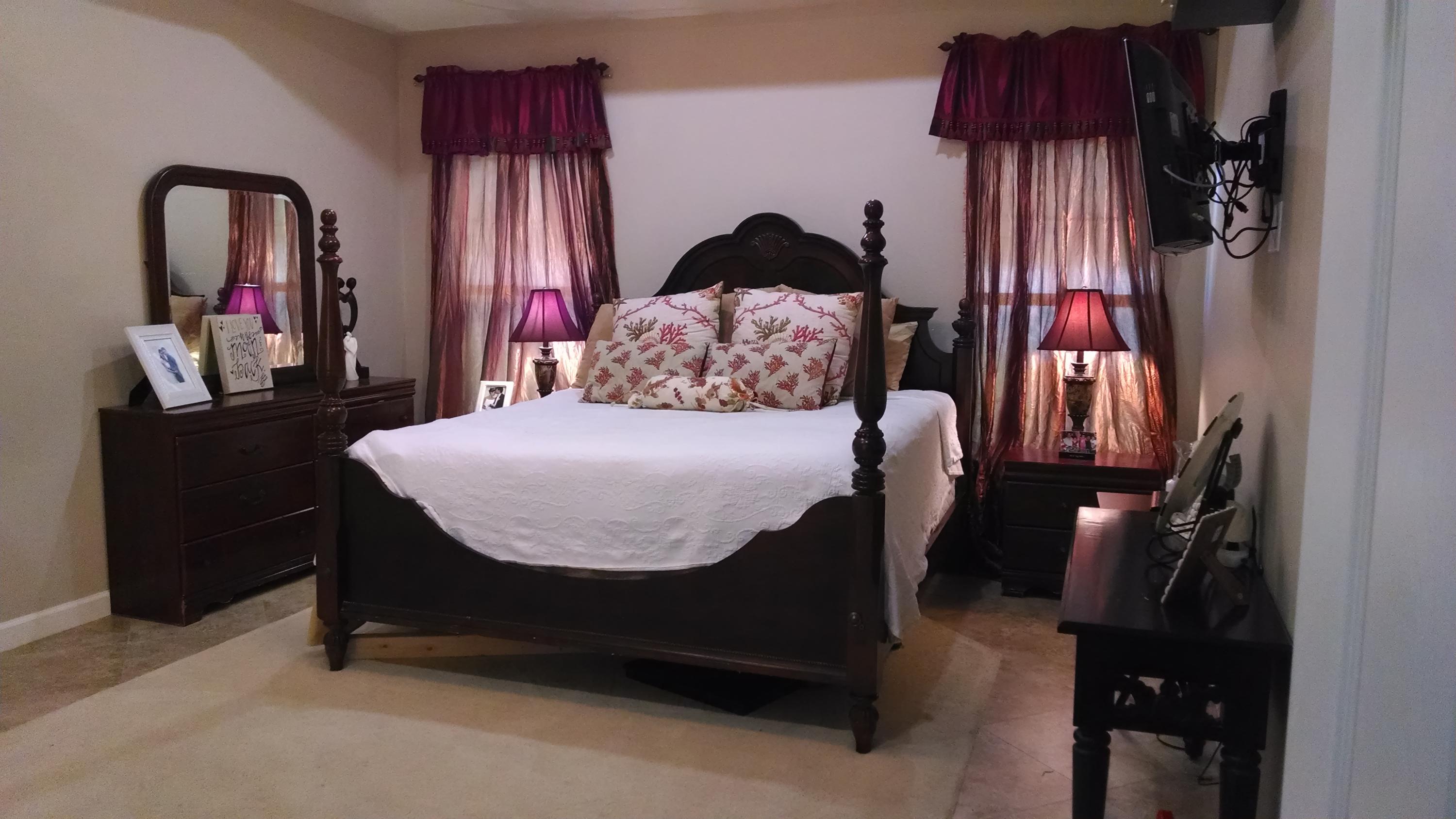 FIELD S/D 1ST ADDN - Residential