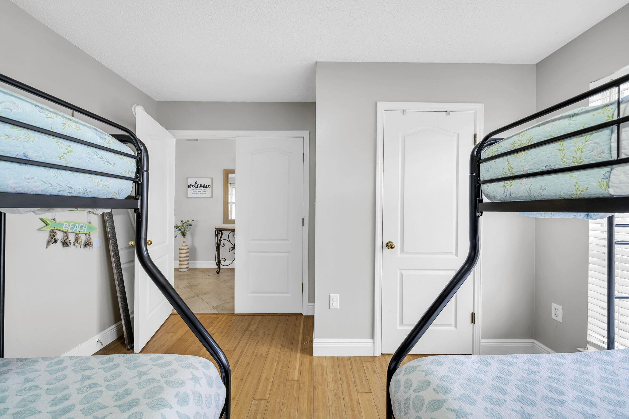 PARADISE RETREAT - Residential