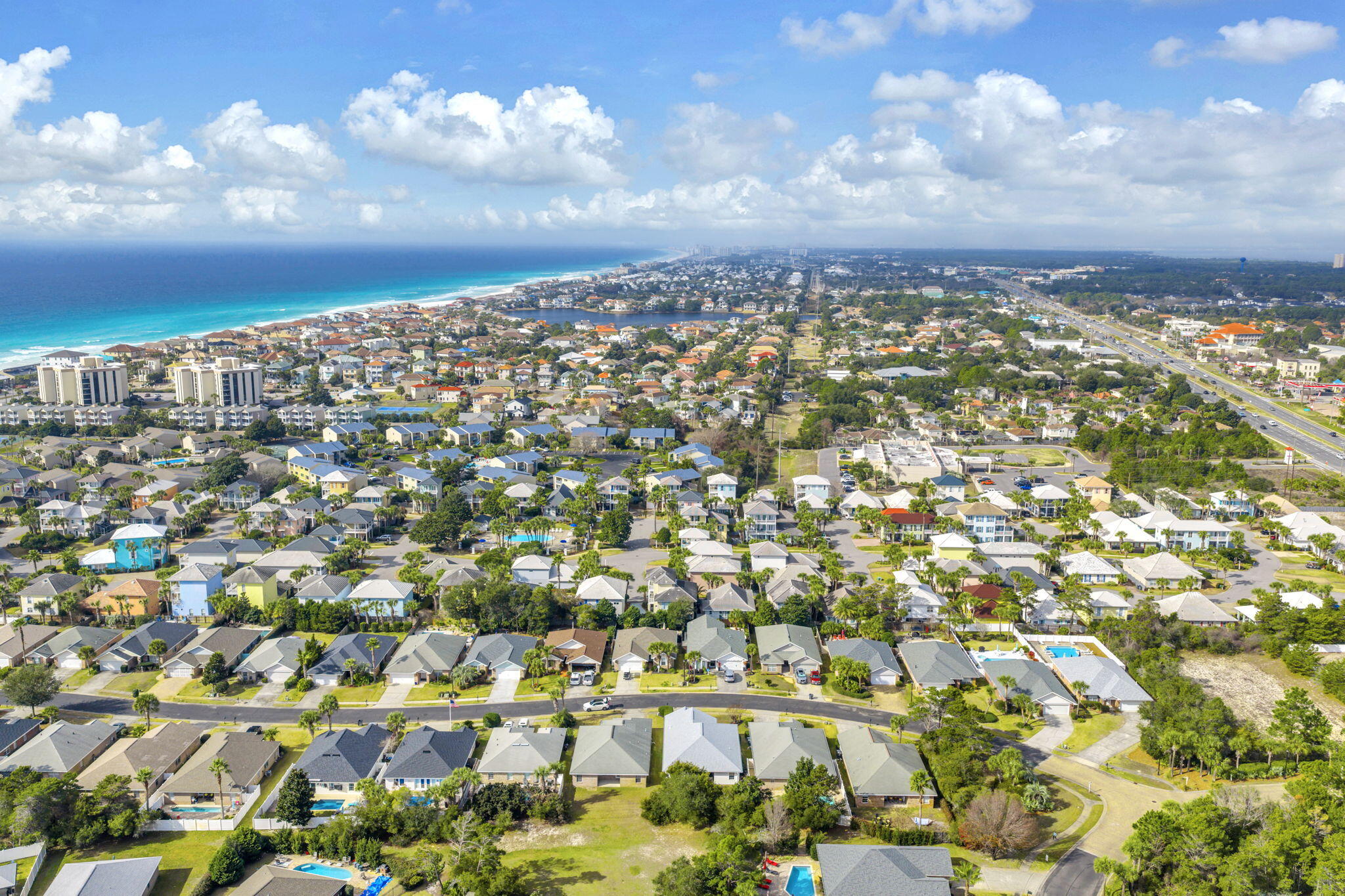 PARADISE RETREAT - Residential