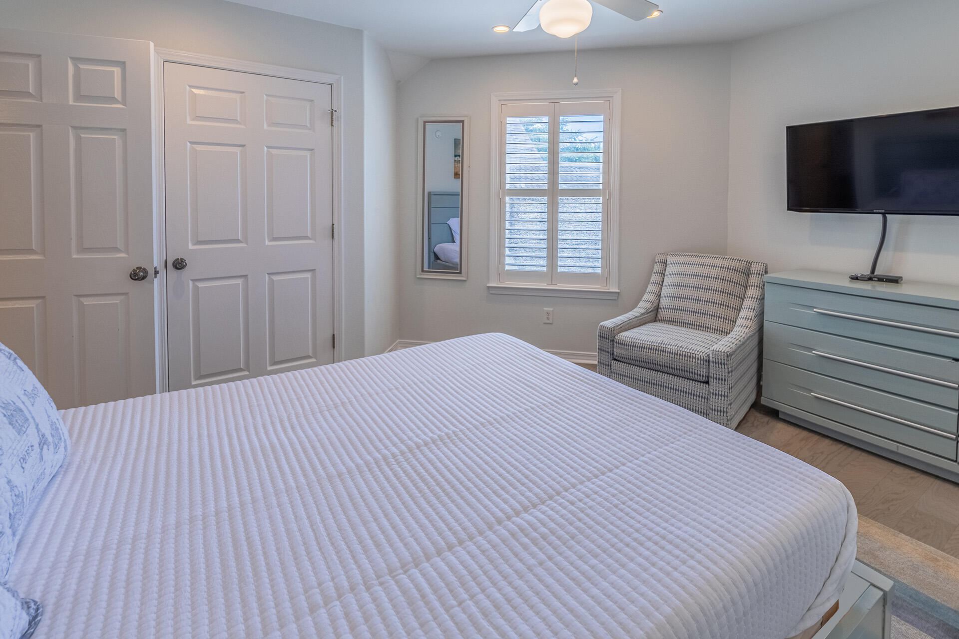 SOVEREIGN ISLE S/D - Residential Lease