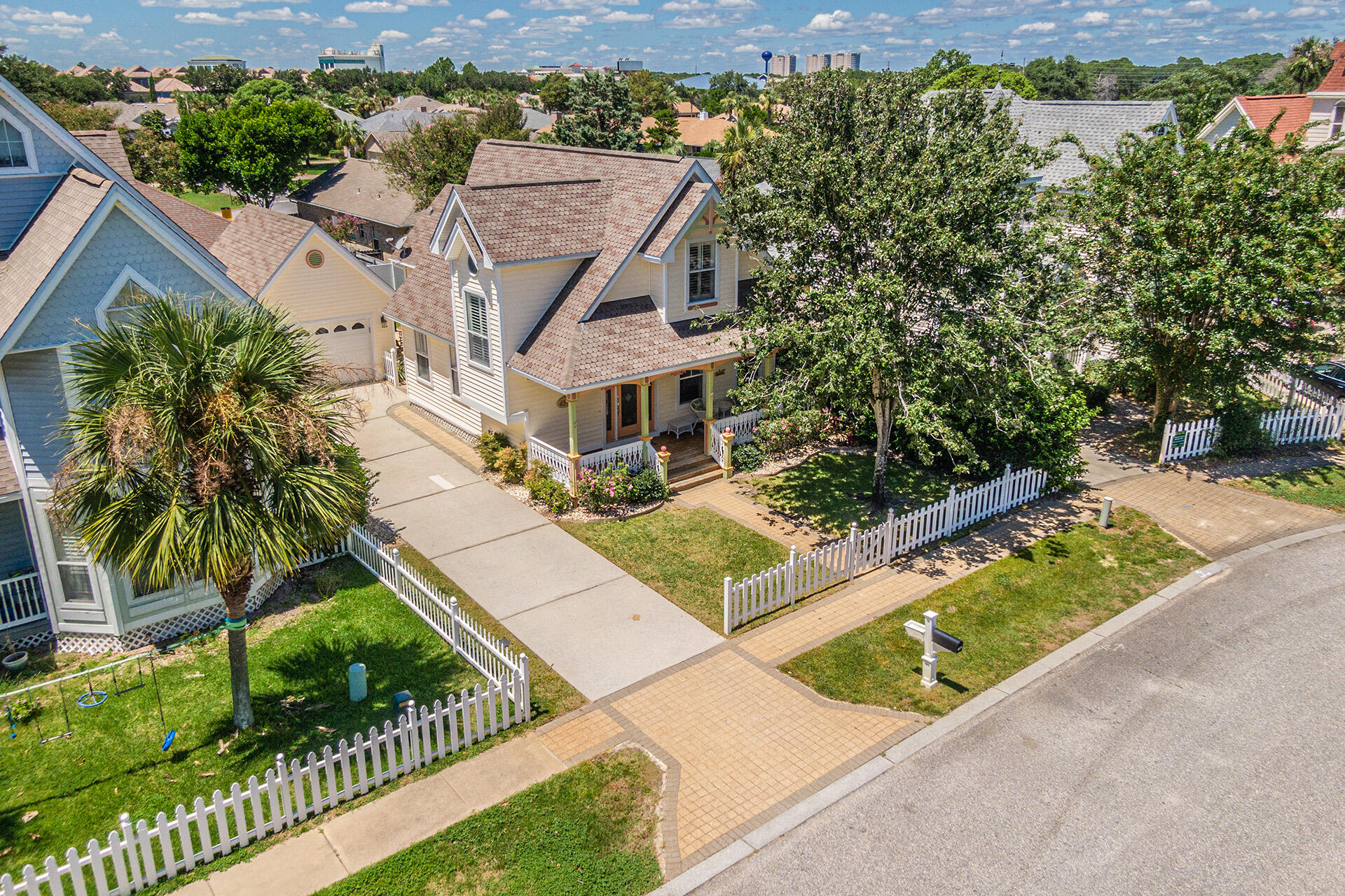 SOVEREIGN ISLE S/D - Residential Lease