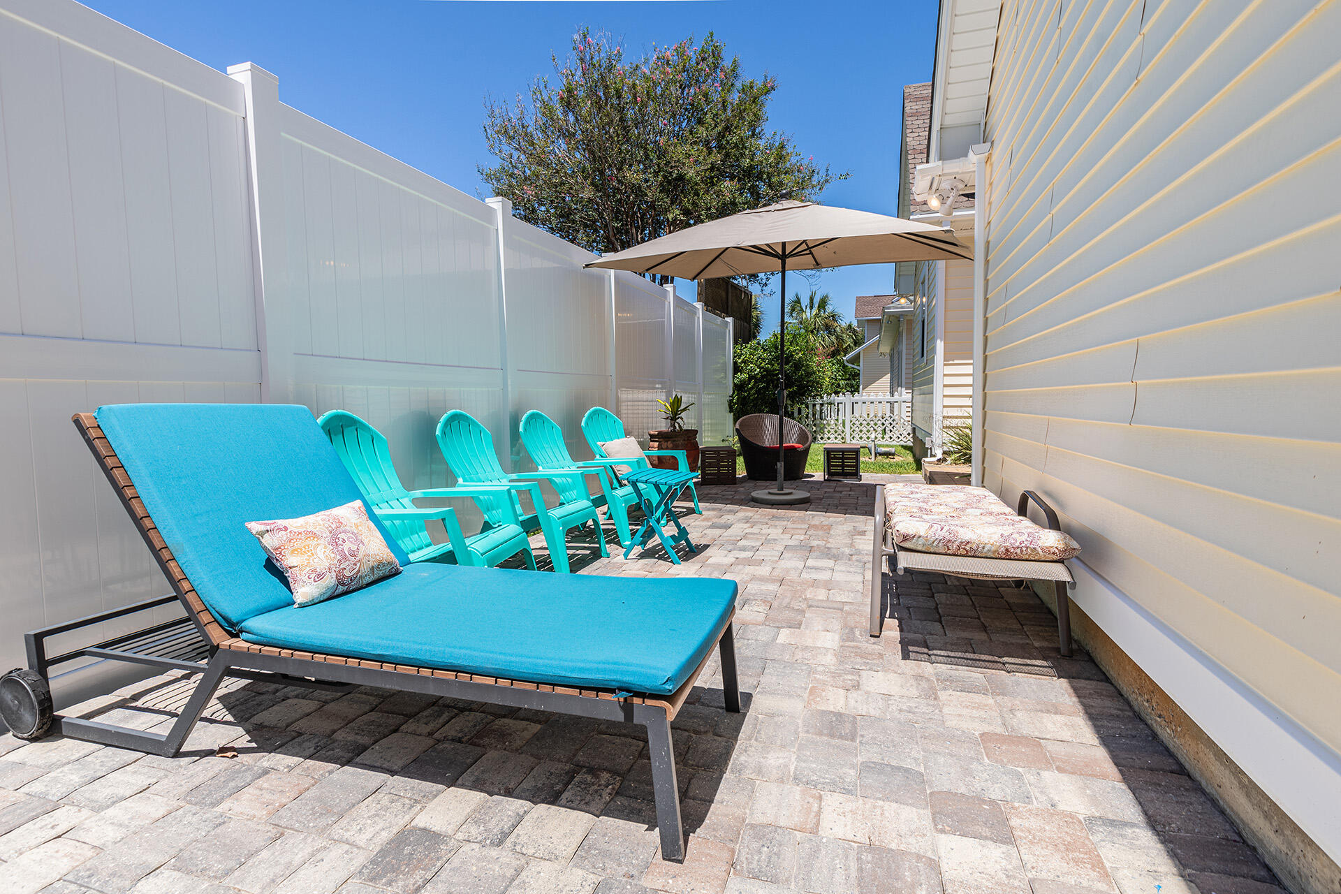 SOVEREIGN ISLE S/D - Residential Lease