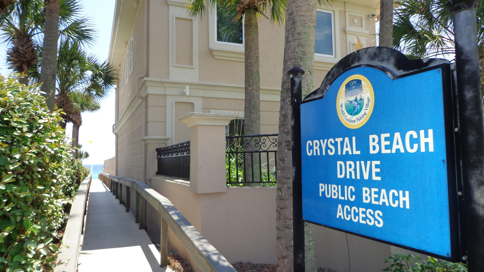 CRYSTAL BEACH - Residential