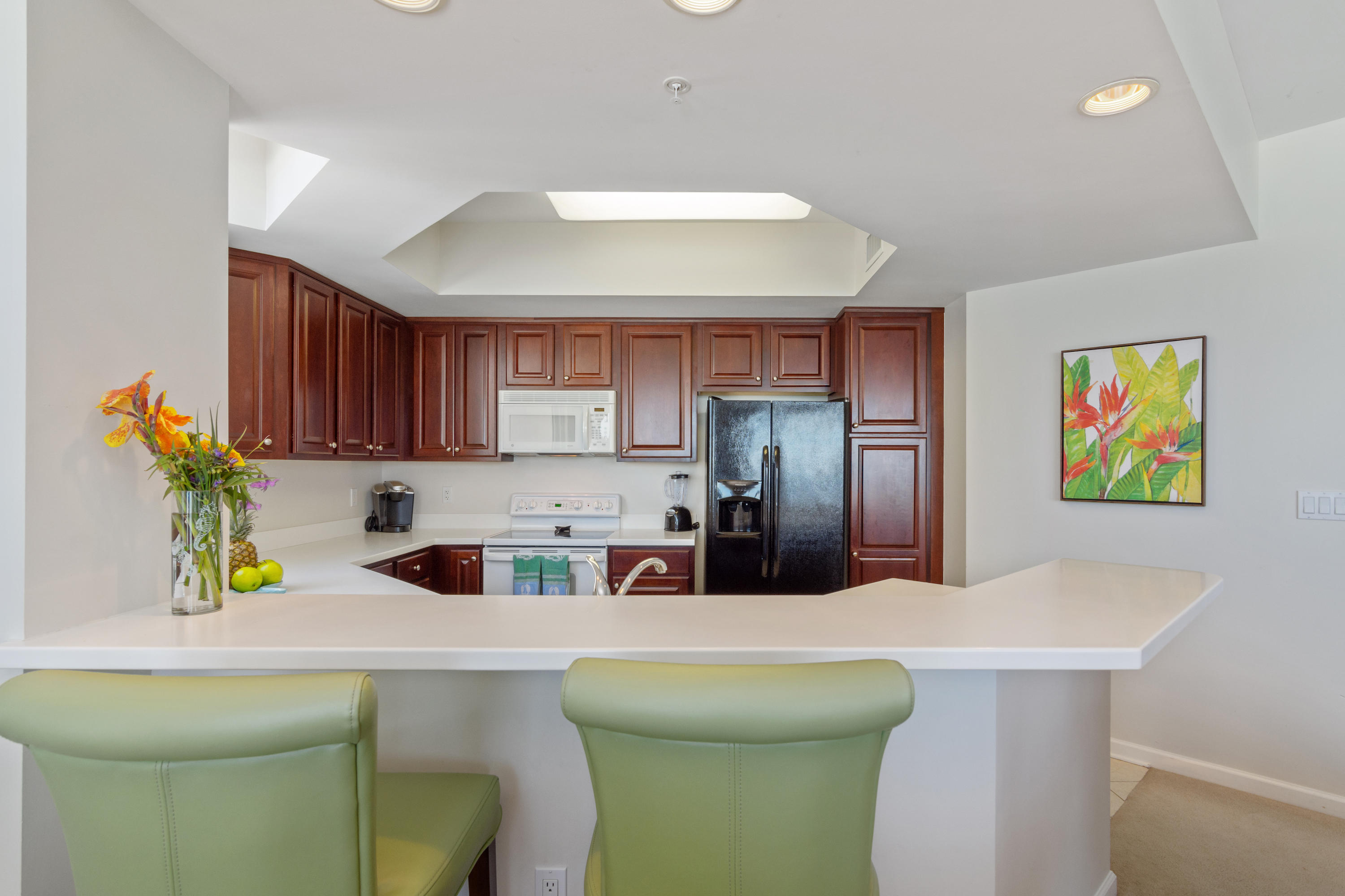 SILVER BEACH TOWERS - Residential