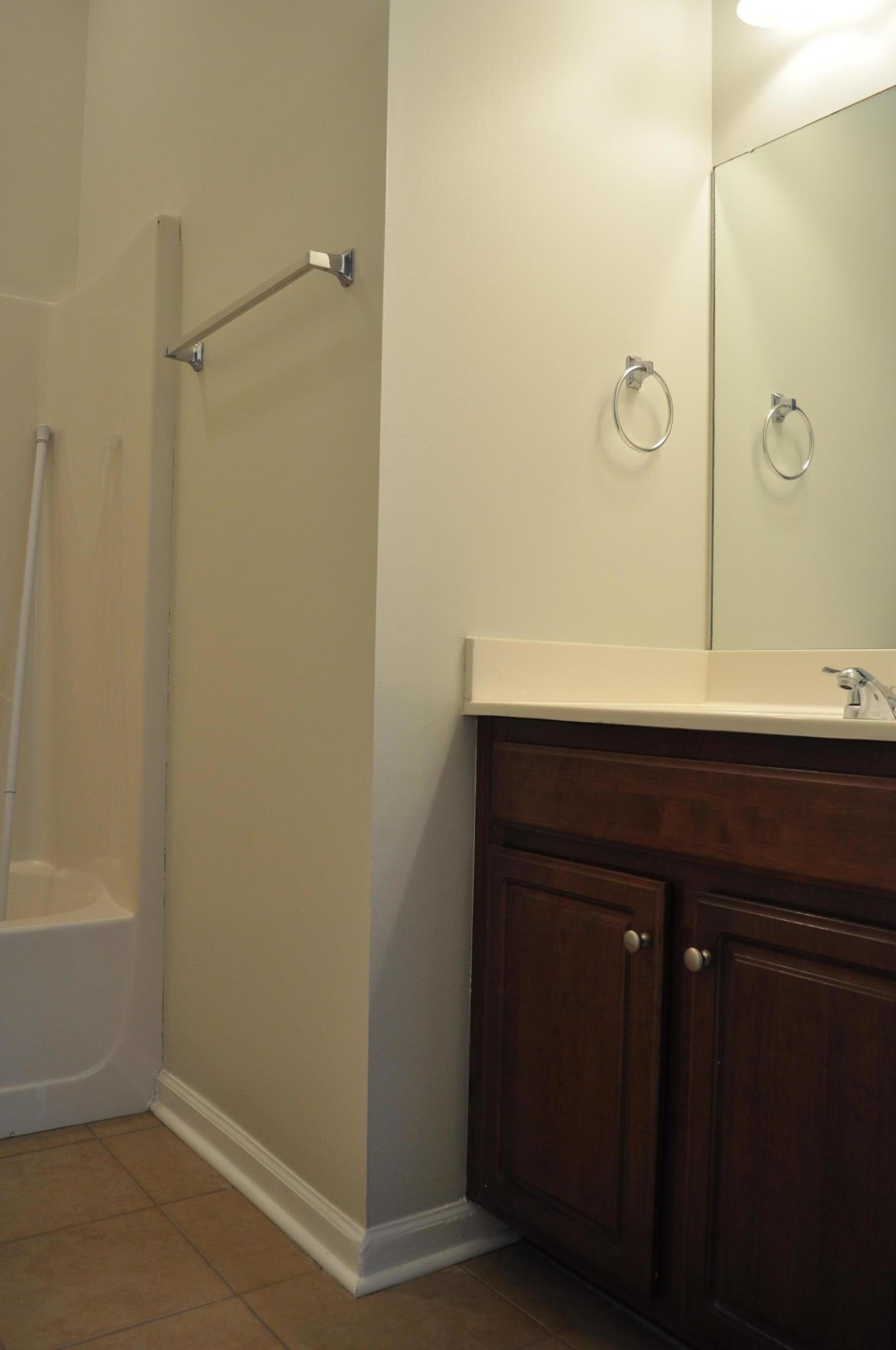 BRANDON OAKS - Residential Lease