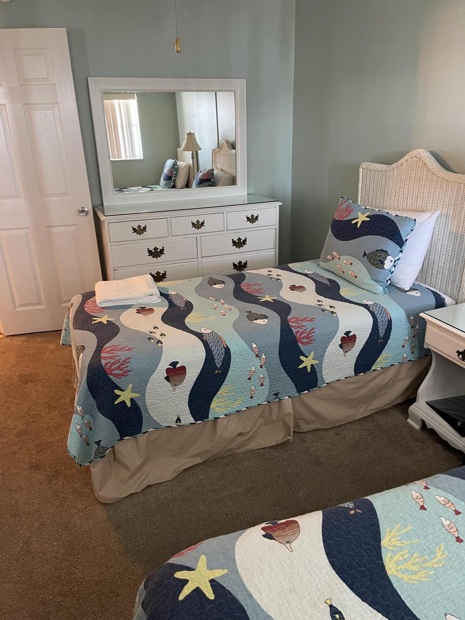 EL MATADOR CONDO - Residential