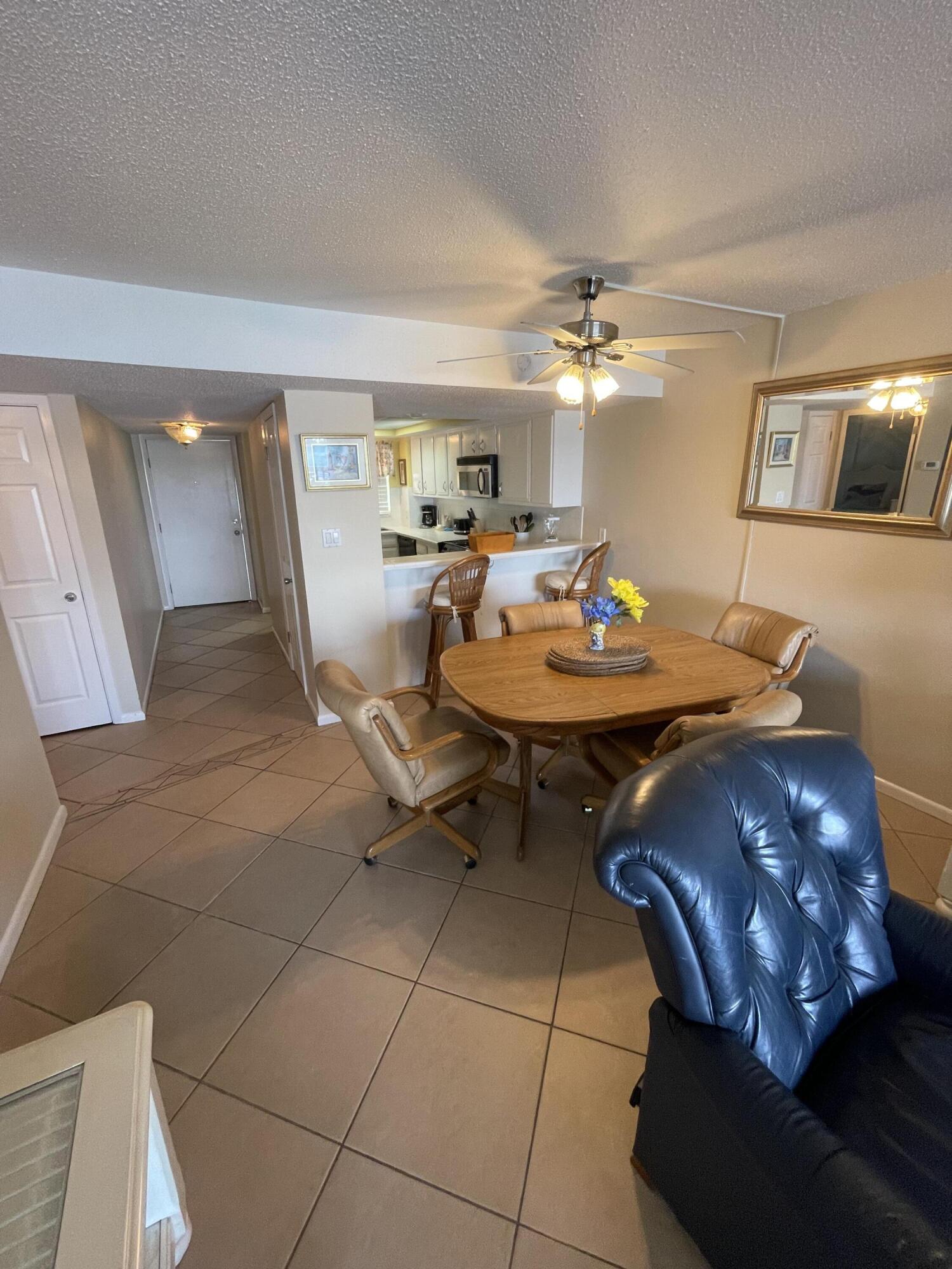 EL MATADOR CONDO - Residential