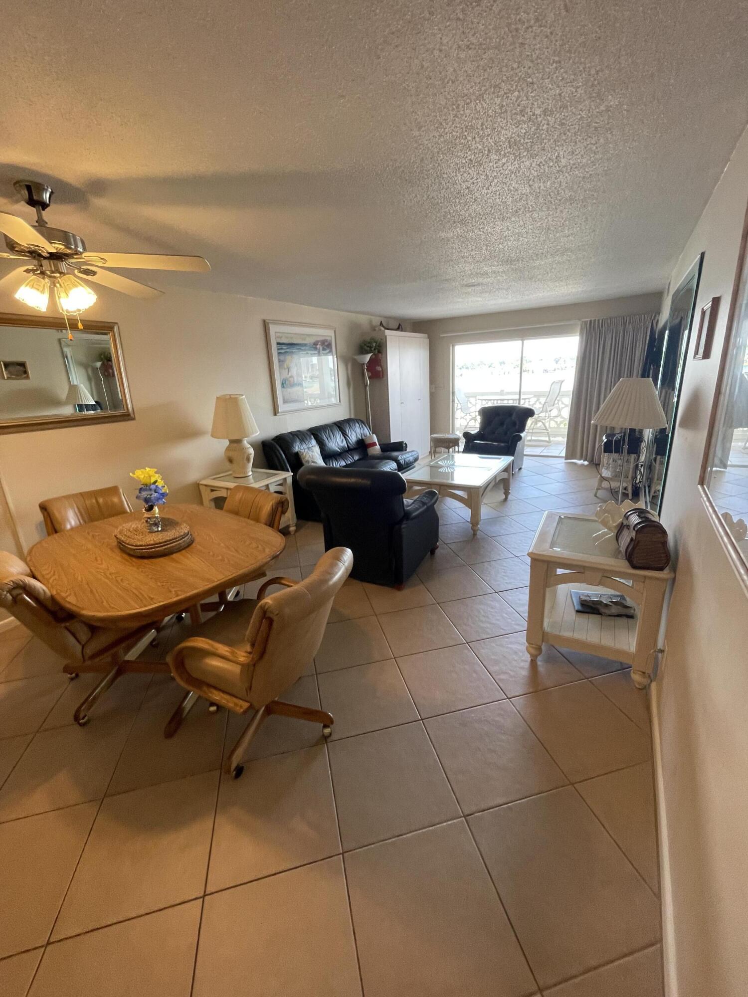 EL MATADOR CONDO - Residential