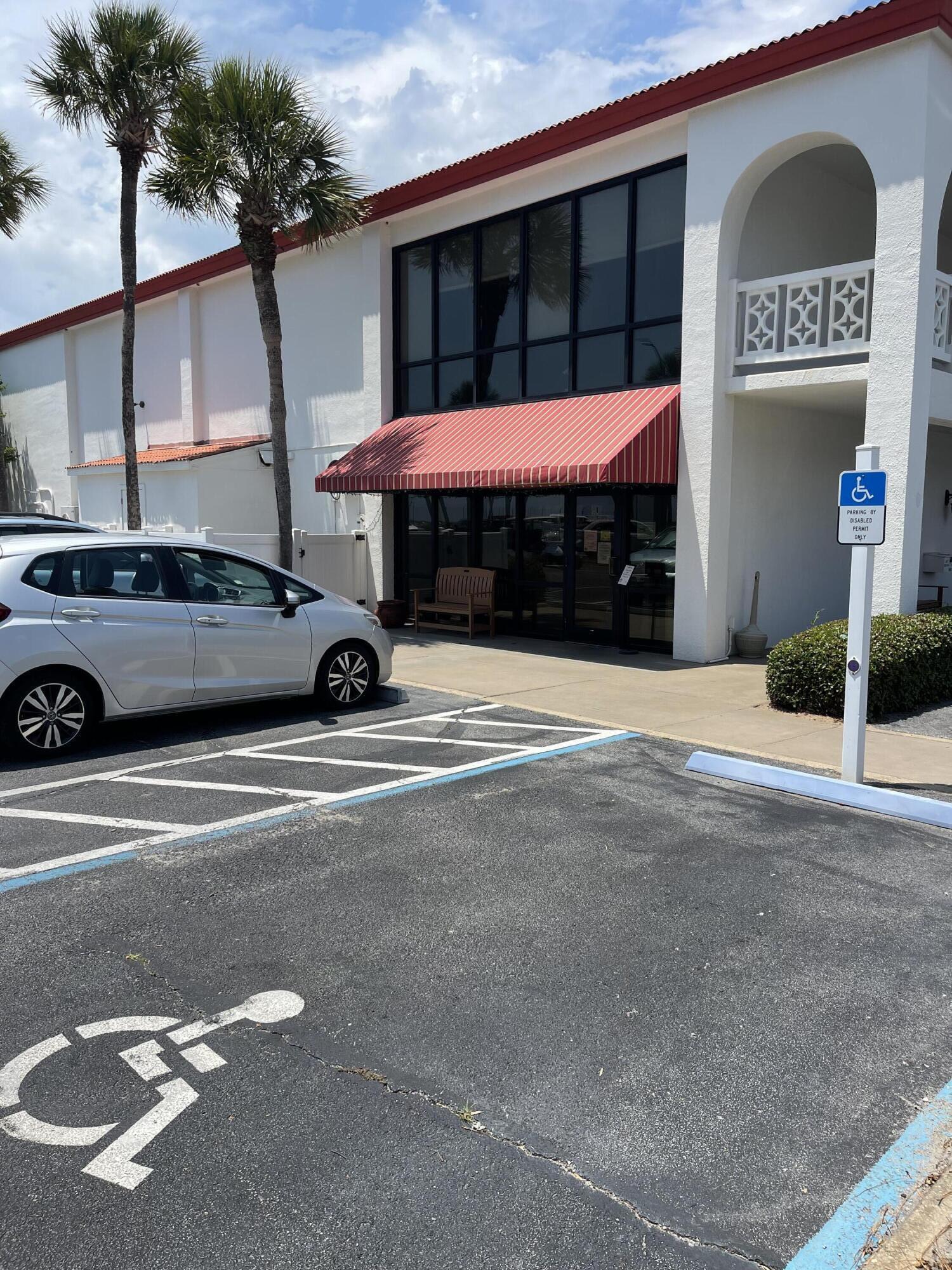 EL MATADOR CONDO - Residential