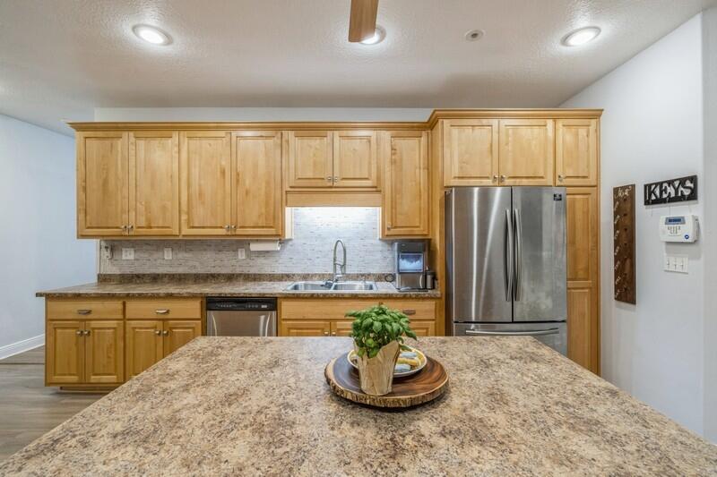 FOXWOOD ESTATES 2 - Residential