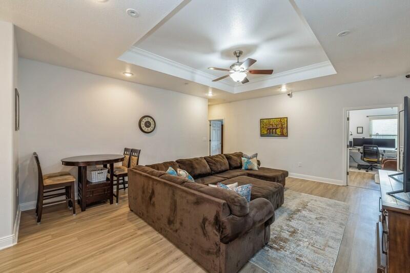 FOXWOOD ESTATES 2 - Residential