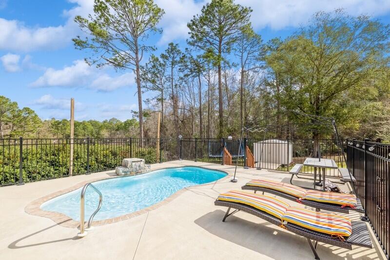 FOXWOOD ESTATES 2 - Residential