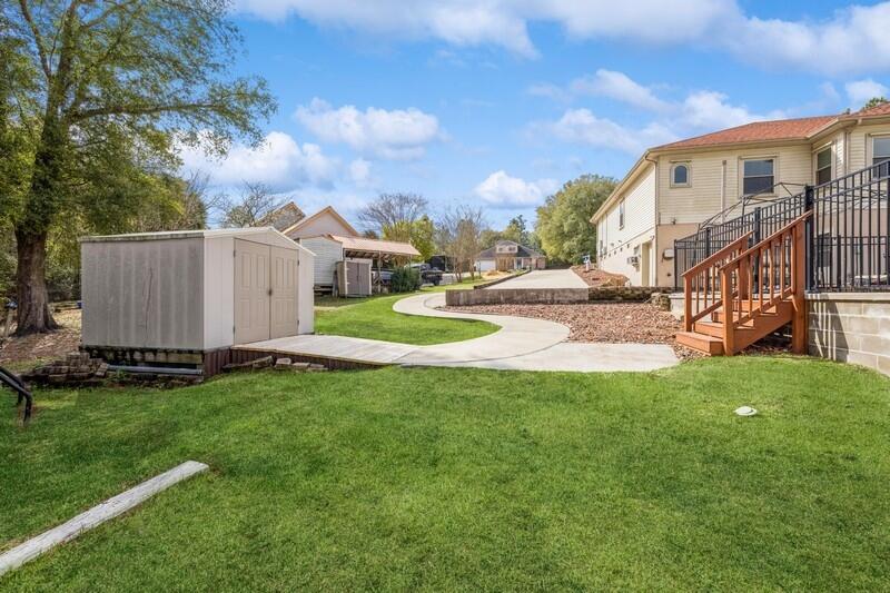 FOXWOOD ESTATES 2 - Residential