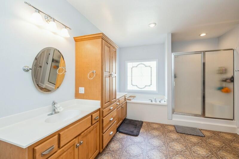 FOXWOOD ESTATES 2 - Residential