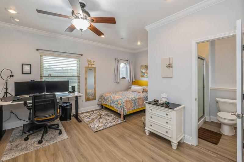 FOXWOOD ESTATES 2 - Residential