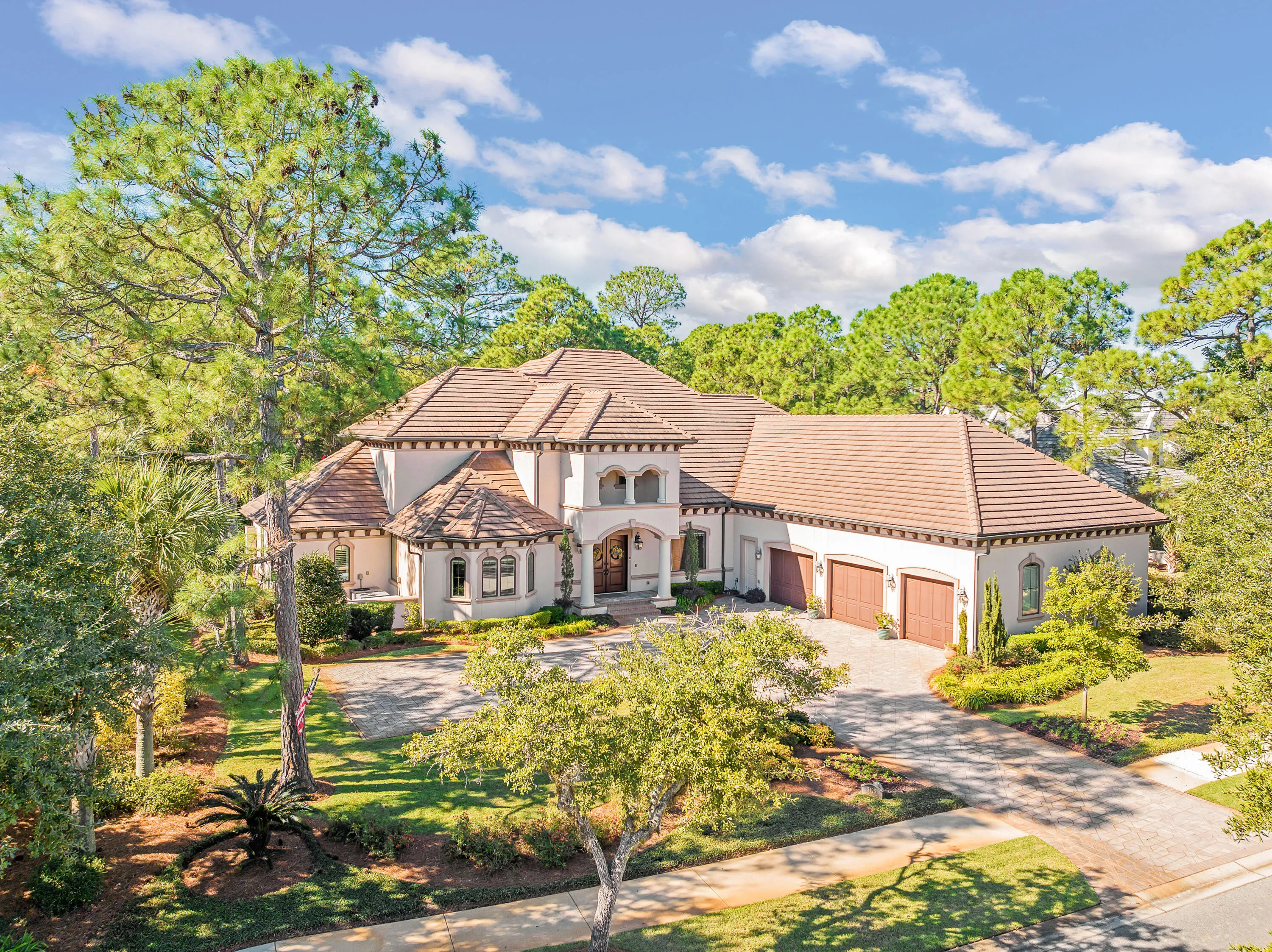 Miramar Beach, Florida 32550, United States, 4 Bedrooms Bedrooms, ,6 BathroomsBathrooms,Residential,Active,201654