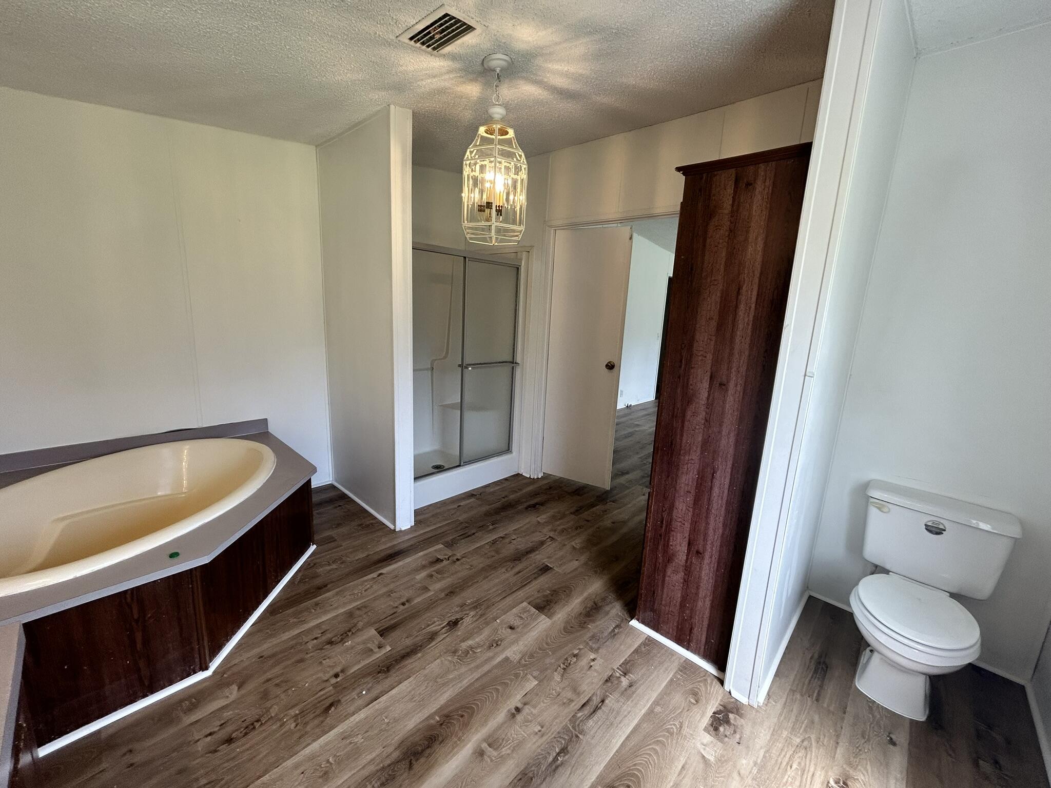 METES & BOUNDS - Residential Lease