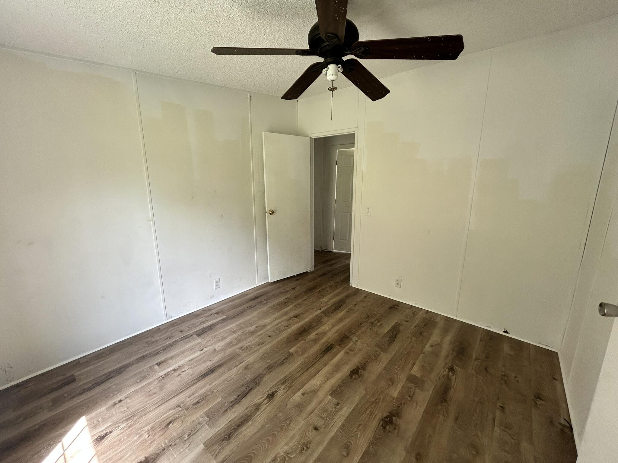 METES & BOUNDS - Residential Lease