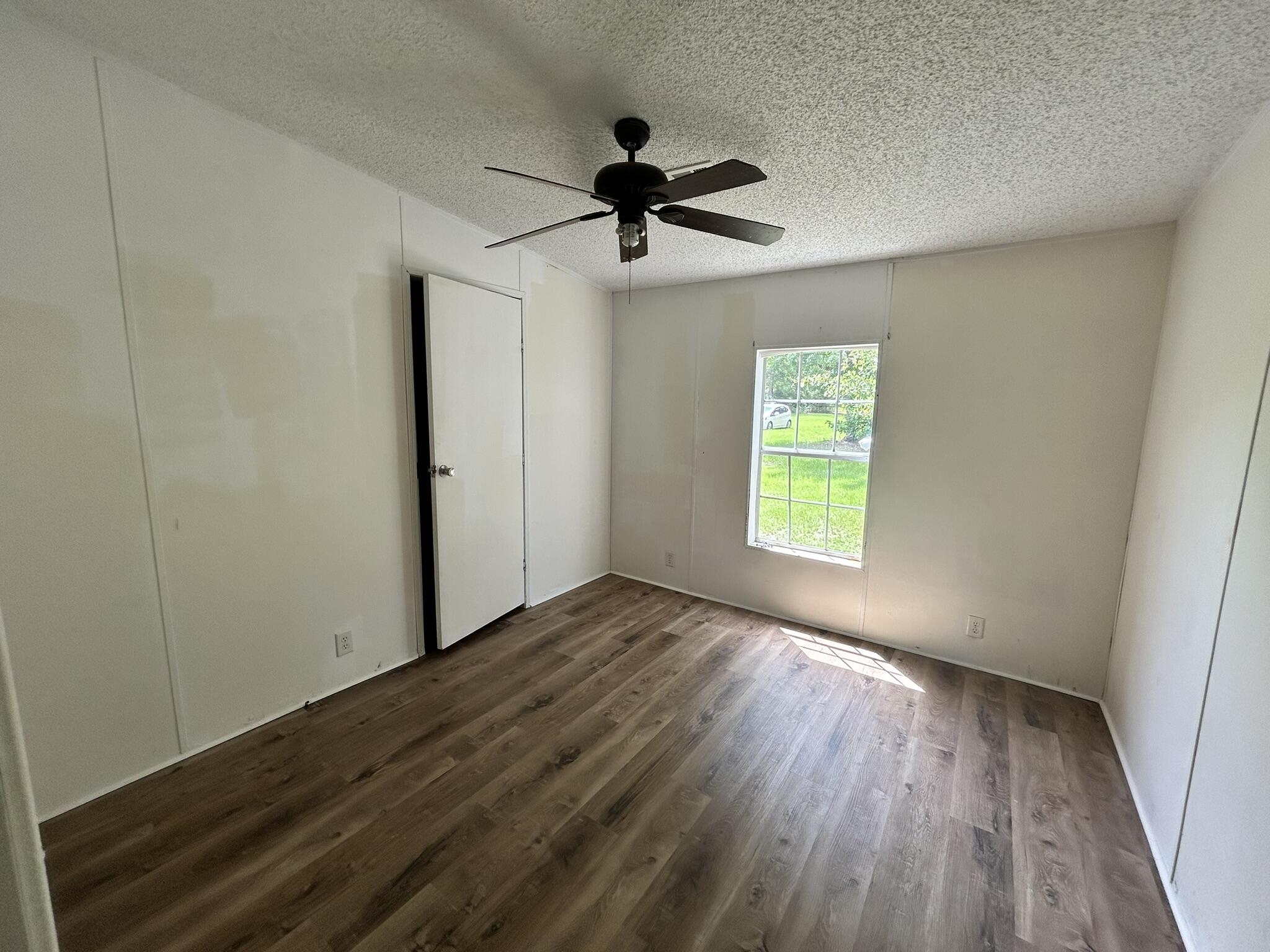 METES & BOUNDS - Residential Lease