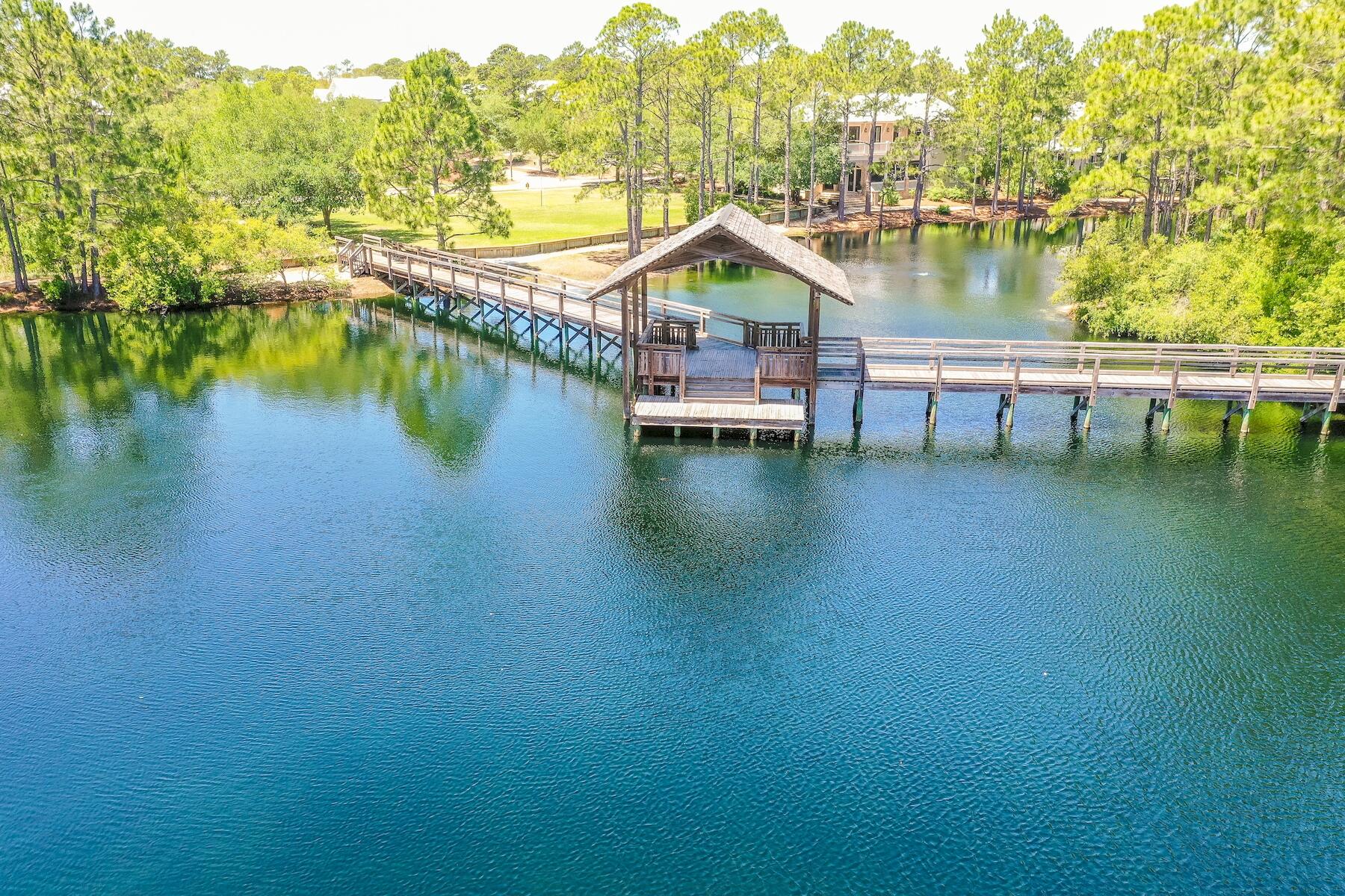 FOREST LAKES - Residential