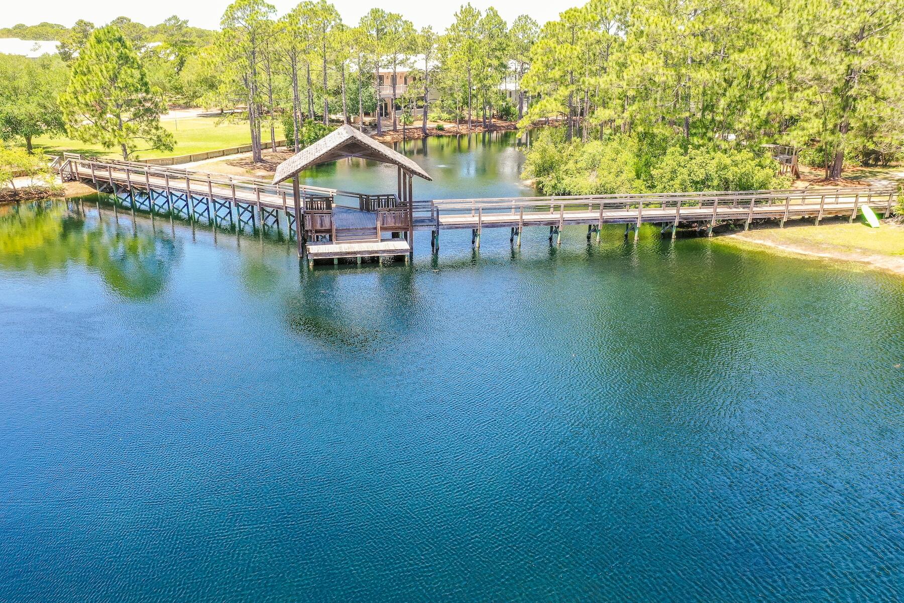 FOREST LAKES - Residential