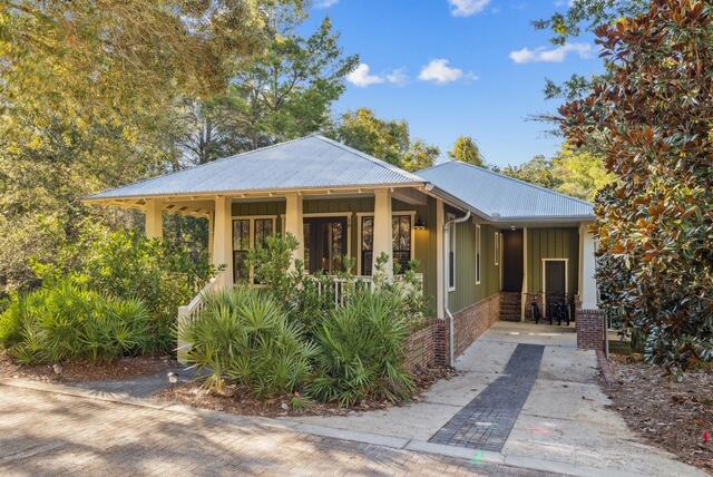 FOREST LAKES - Residential