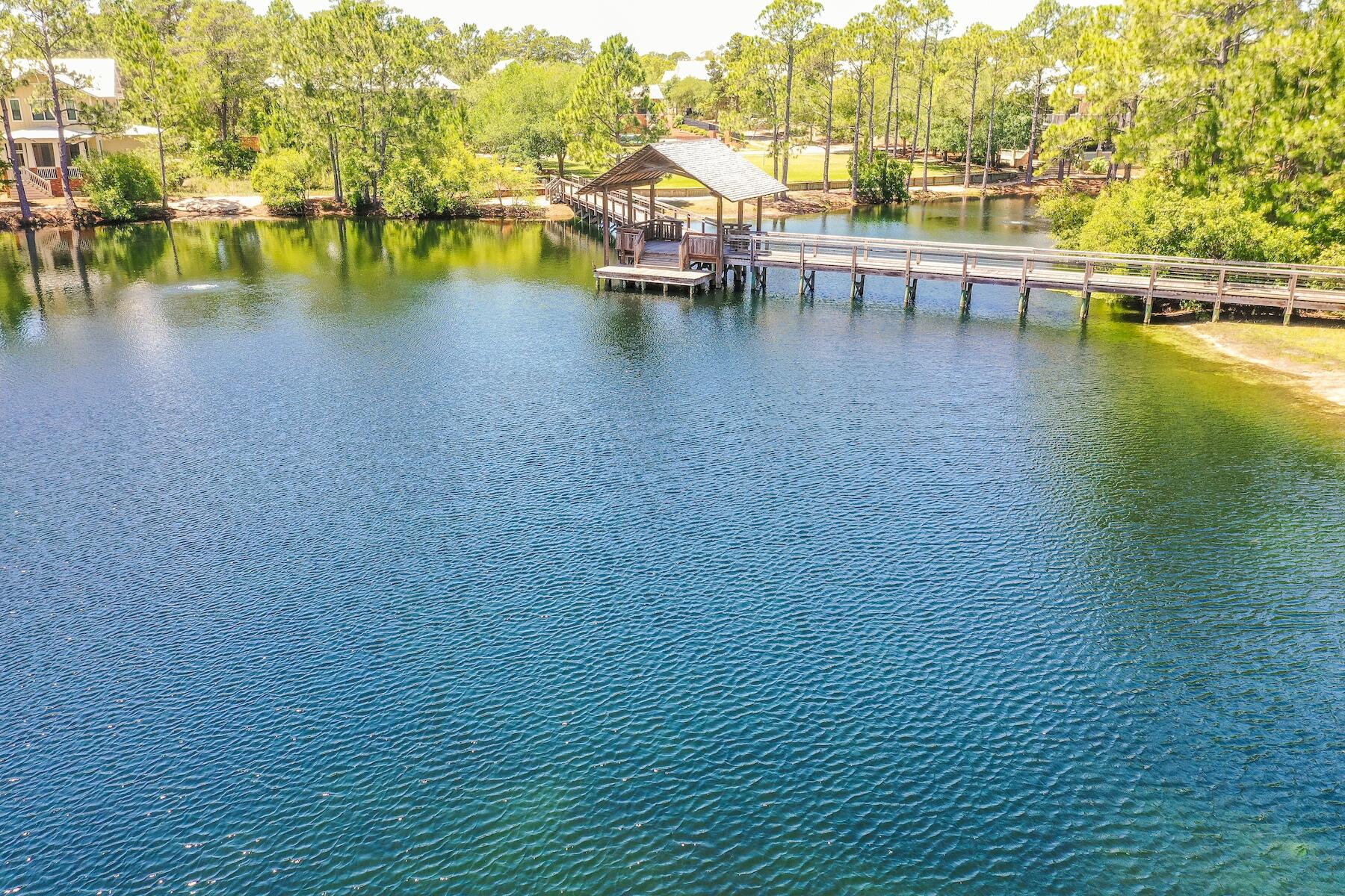 FOREST LAKES - Residential