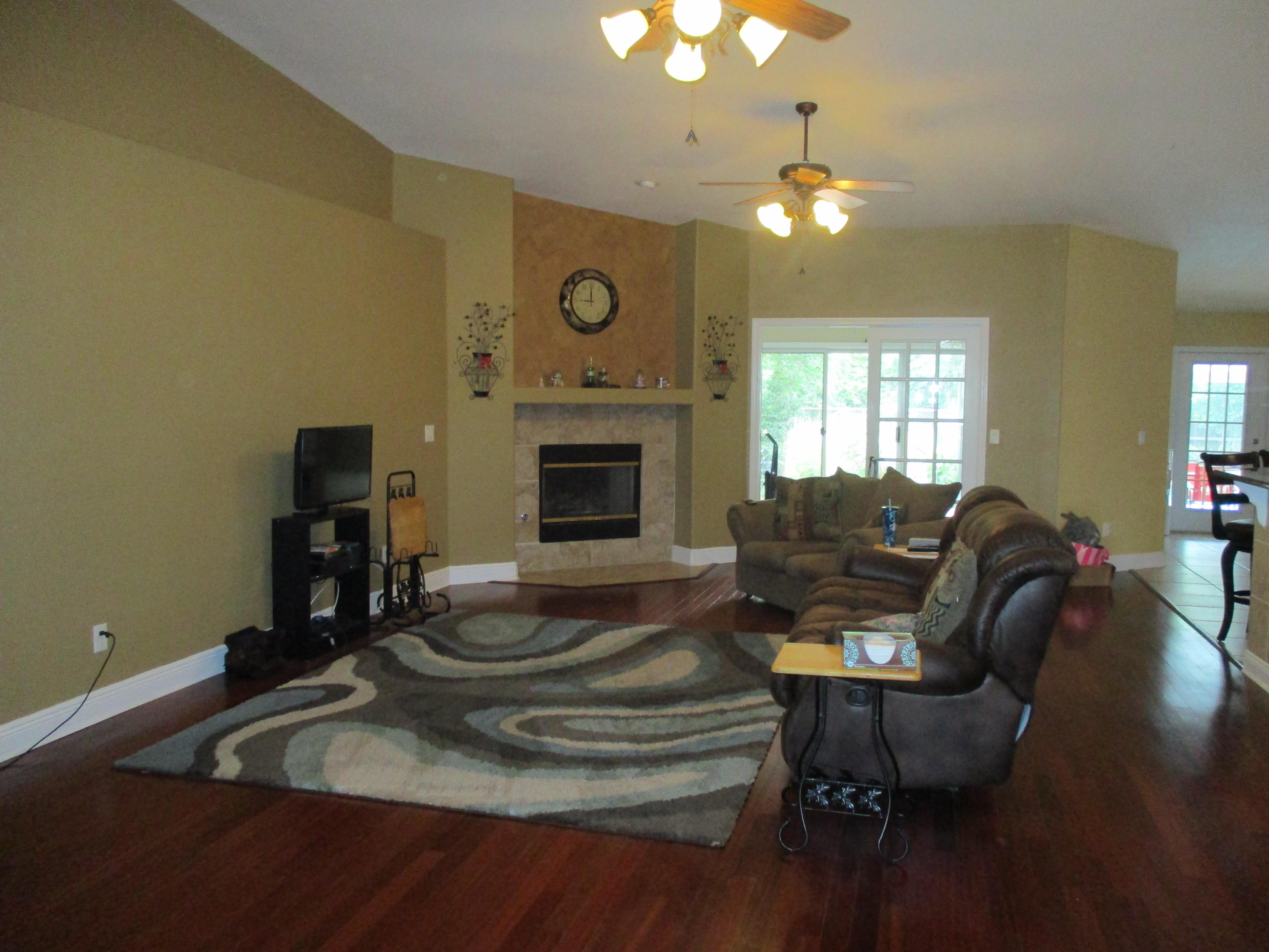 WOODLAWN HEIGHTS - Residential