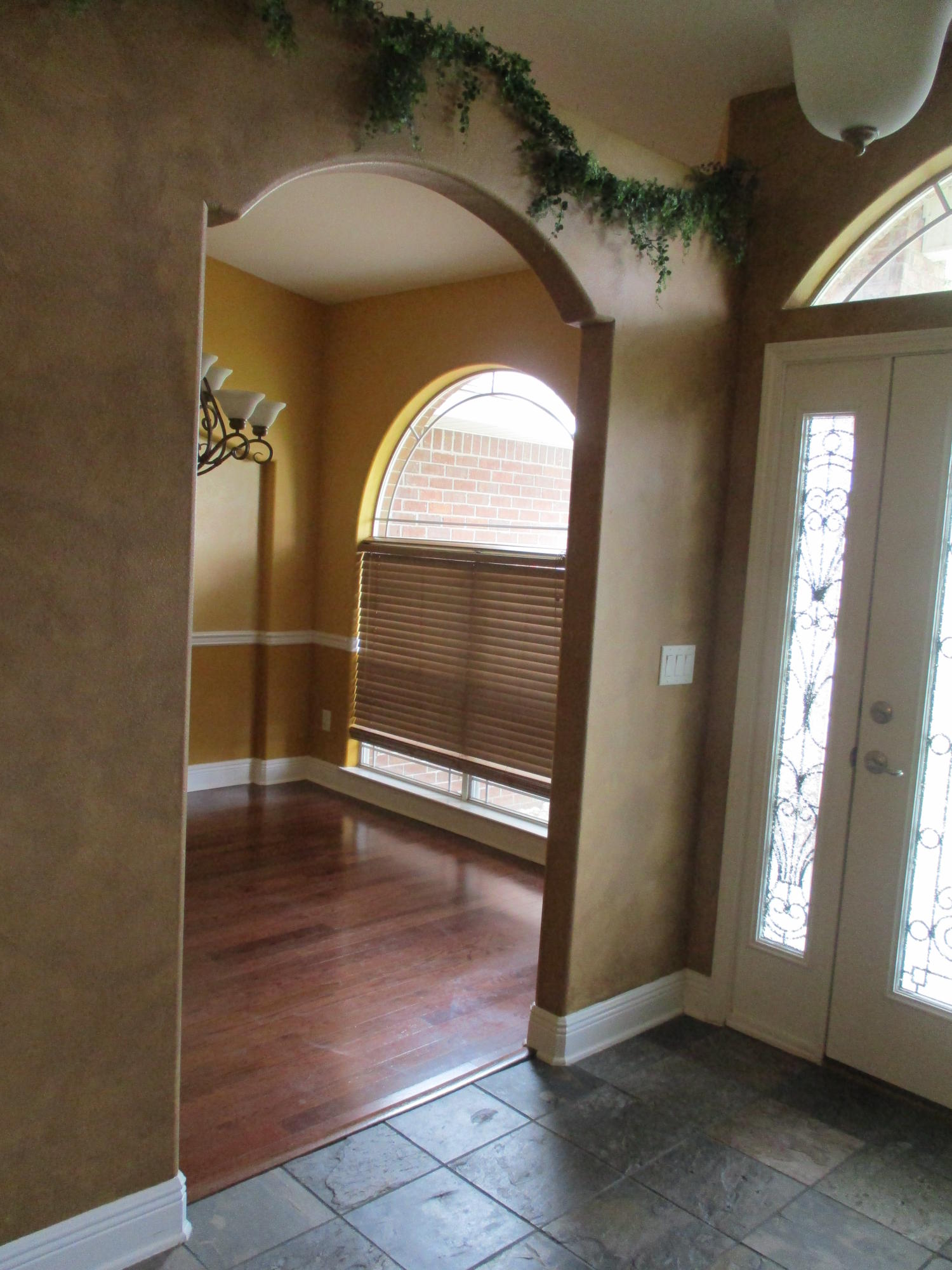 WOODLAWN HEIGHTS - Residential