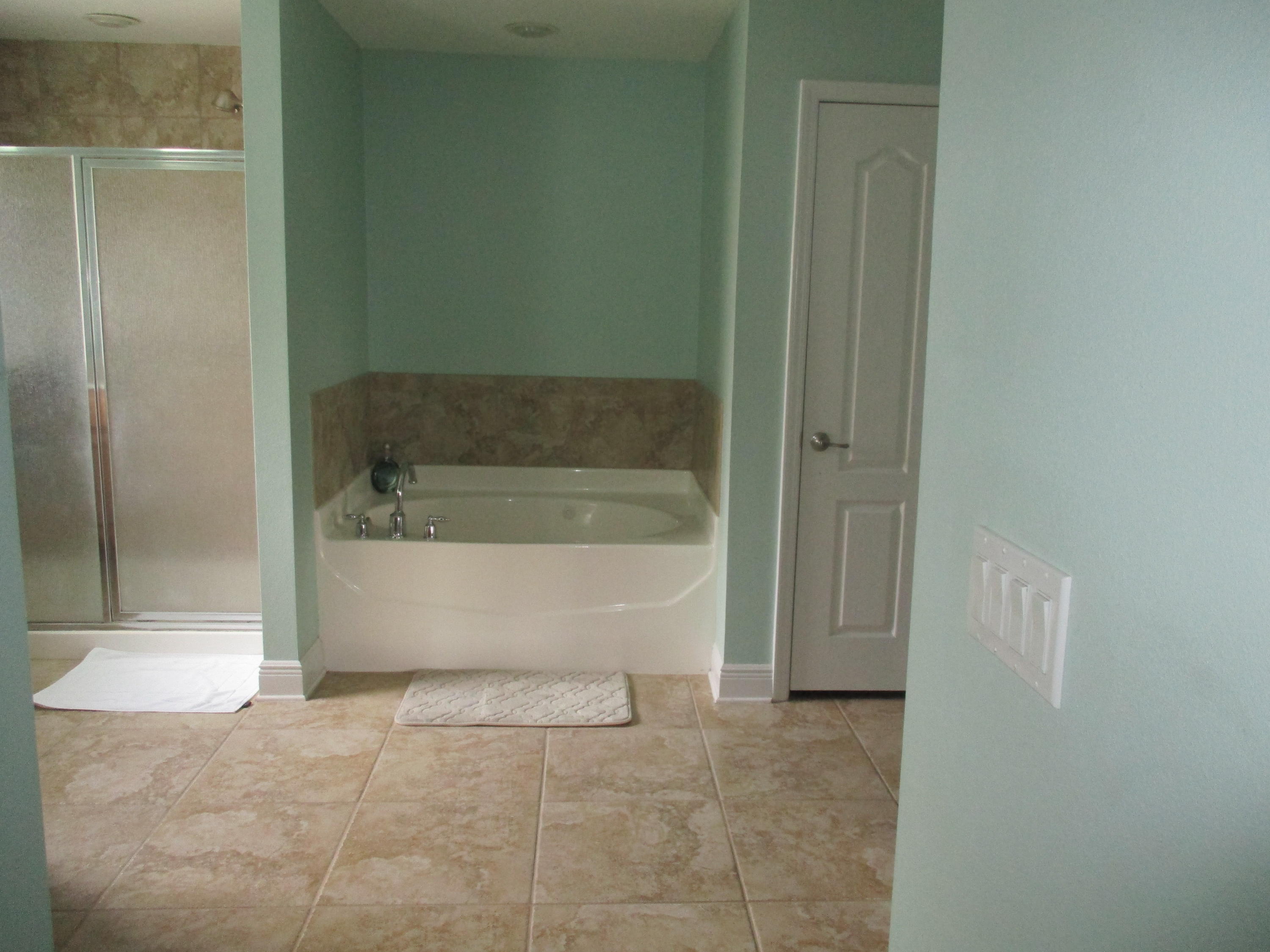 WOODLAWN HEIGHTS - Residential