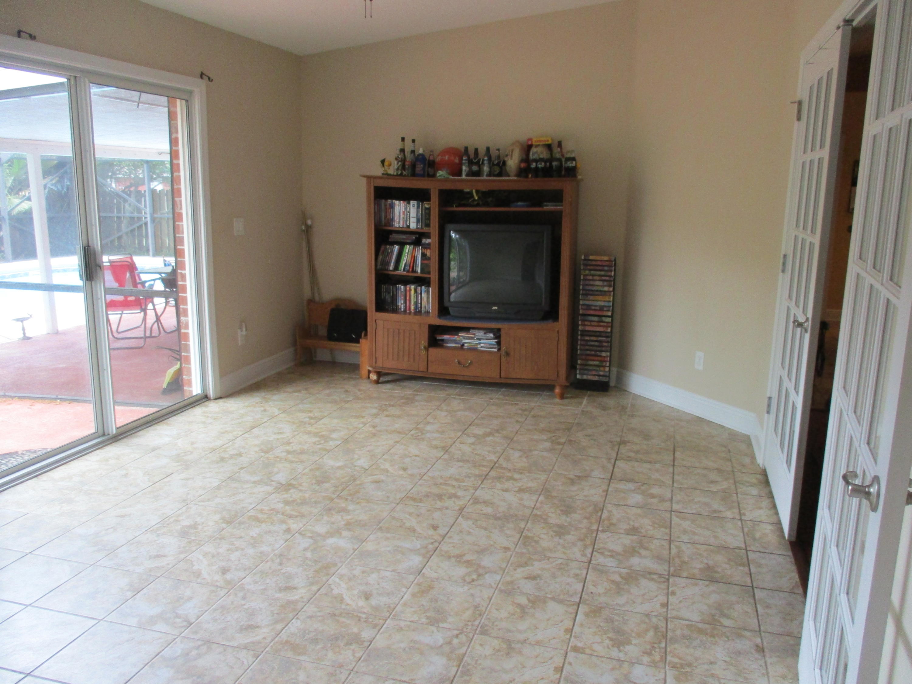 WOODLAWN HEIGHTS - Residential