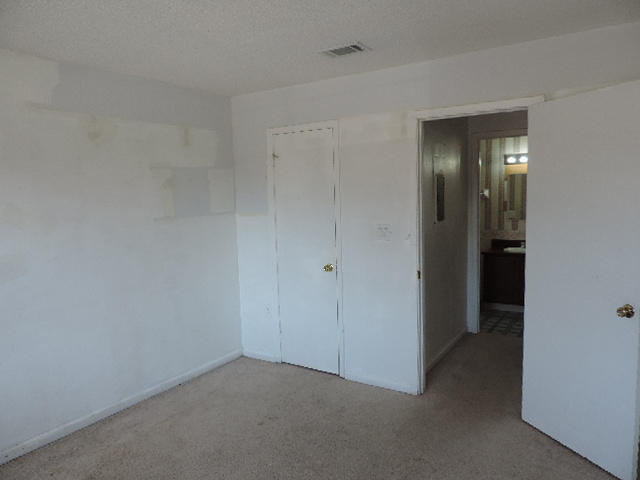 FAIR OAKS VILLAGE CONDO Bldg C Unit 5 - Residential