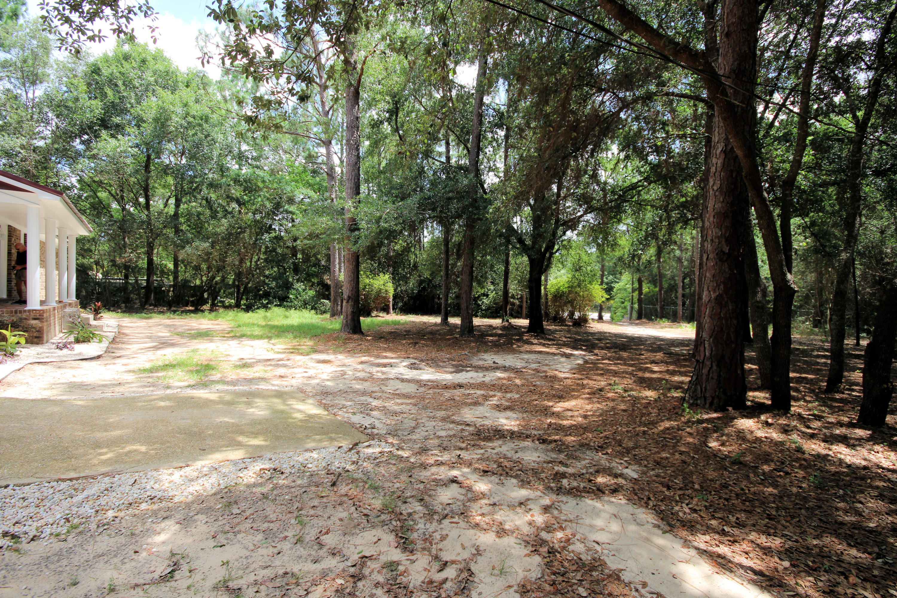 LOST CREEK - Residential