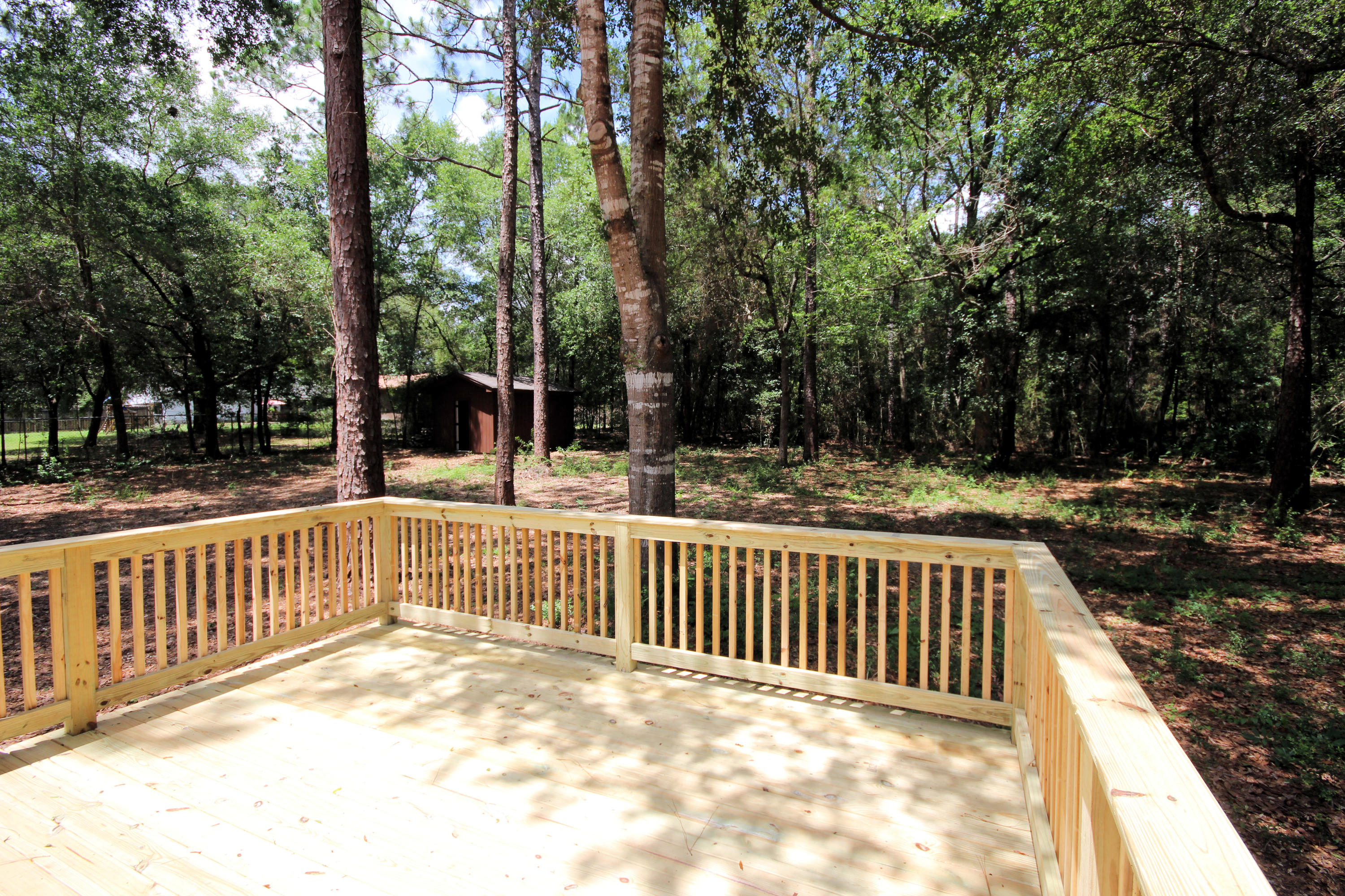 LOST CREEK - Residential