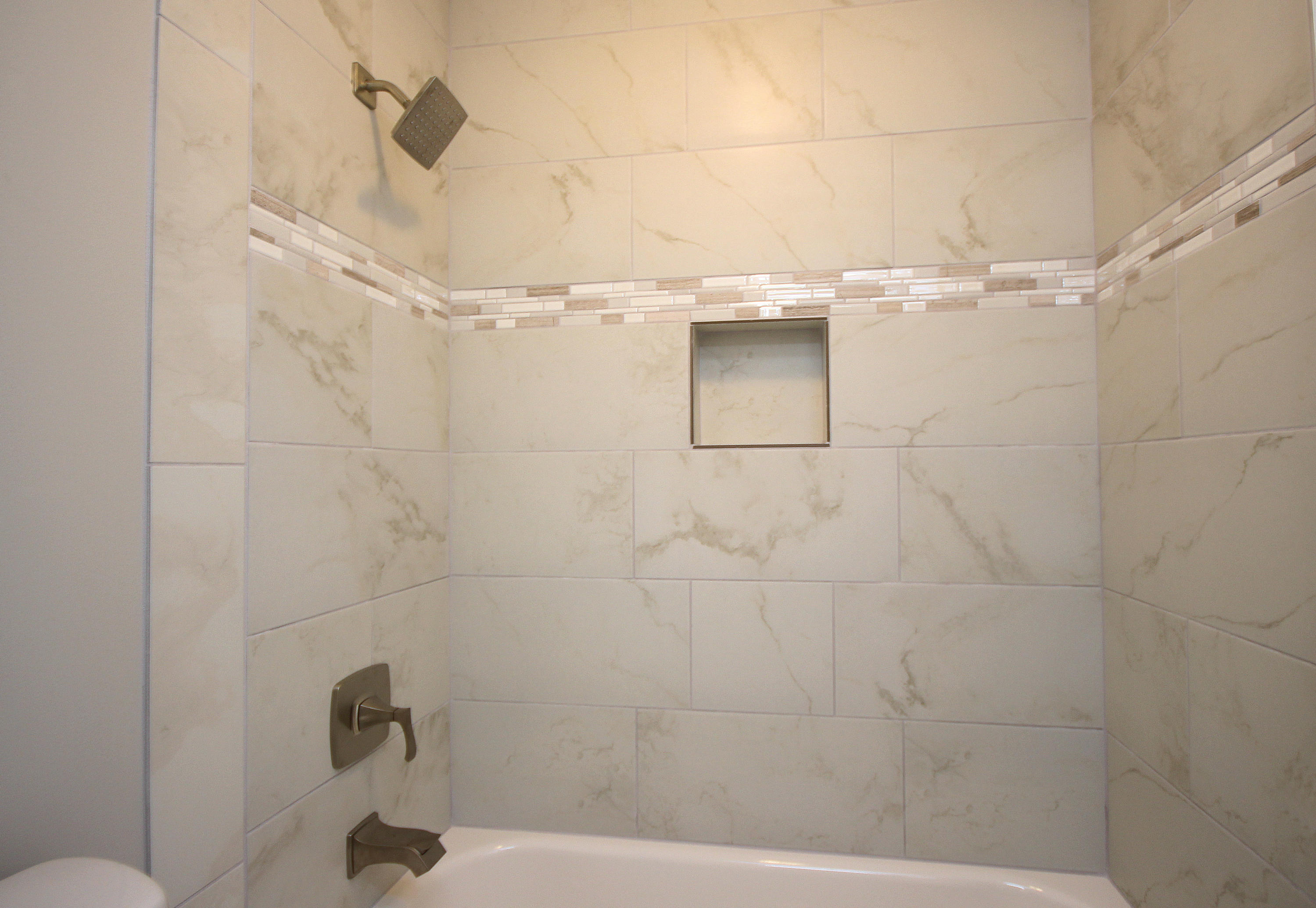 LOST CREEK - Residential