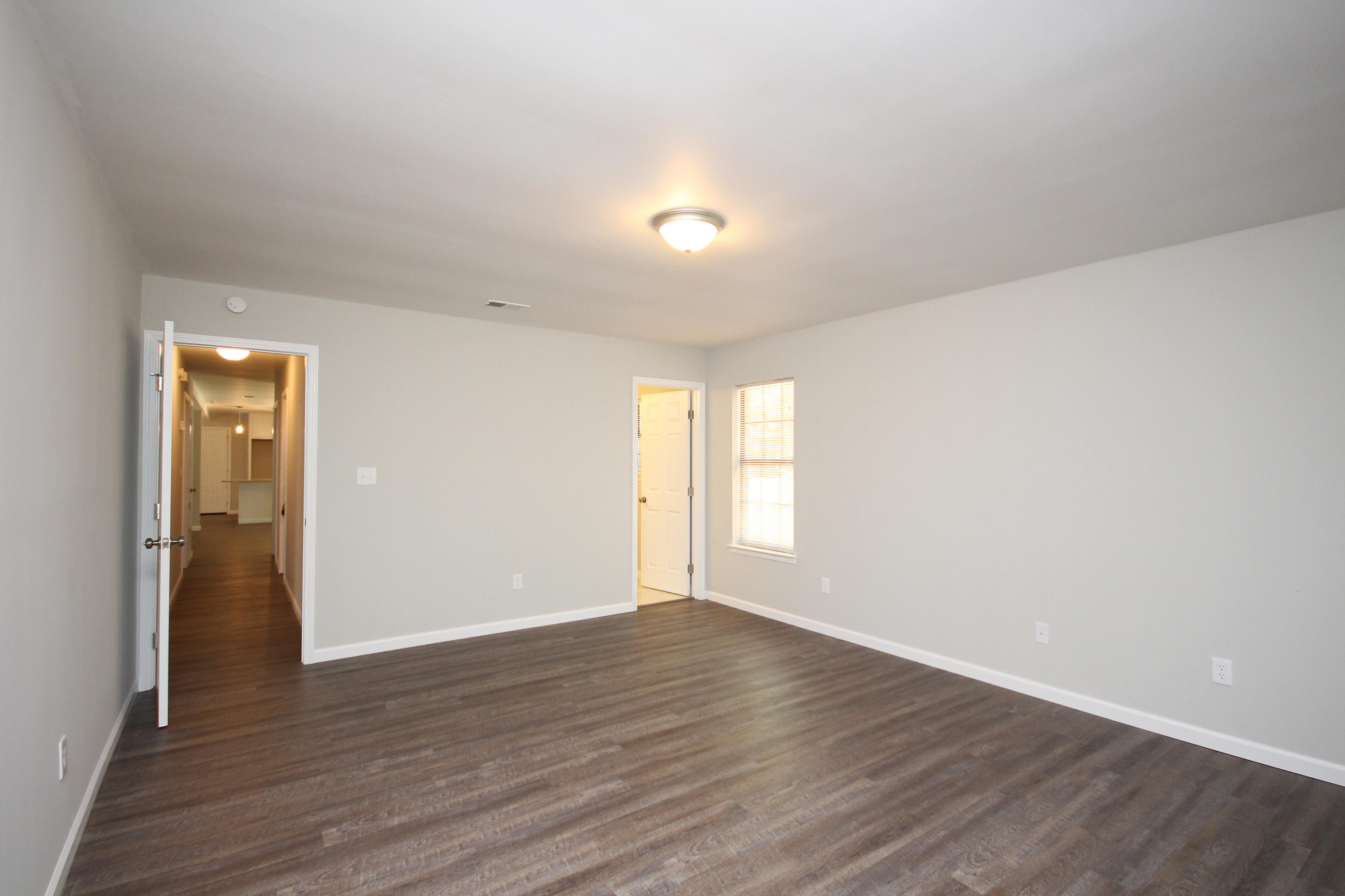 LOST CREEK - Residential