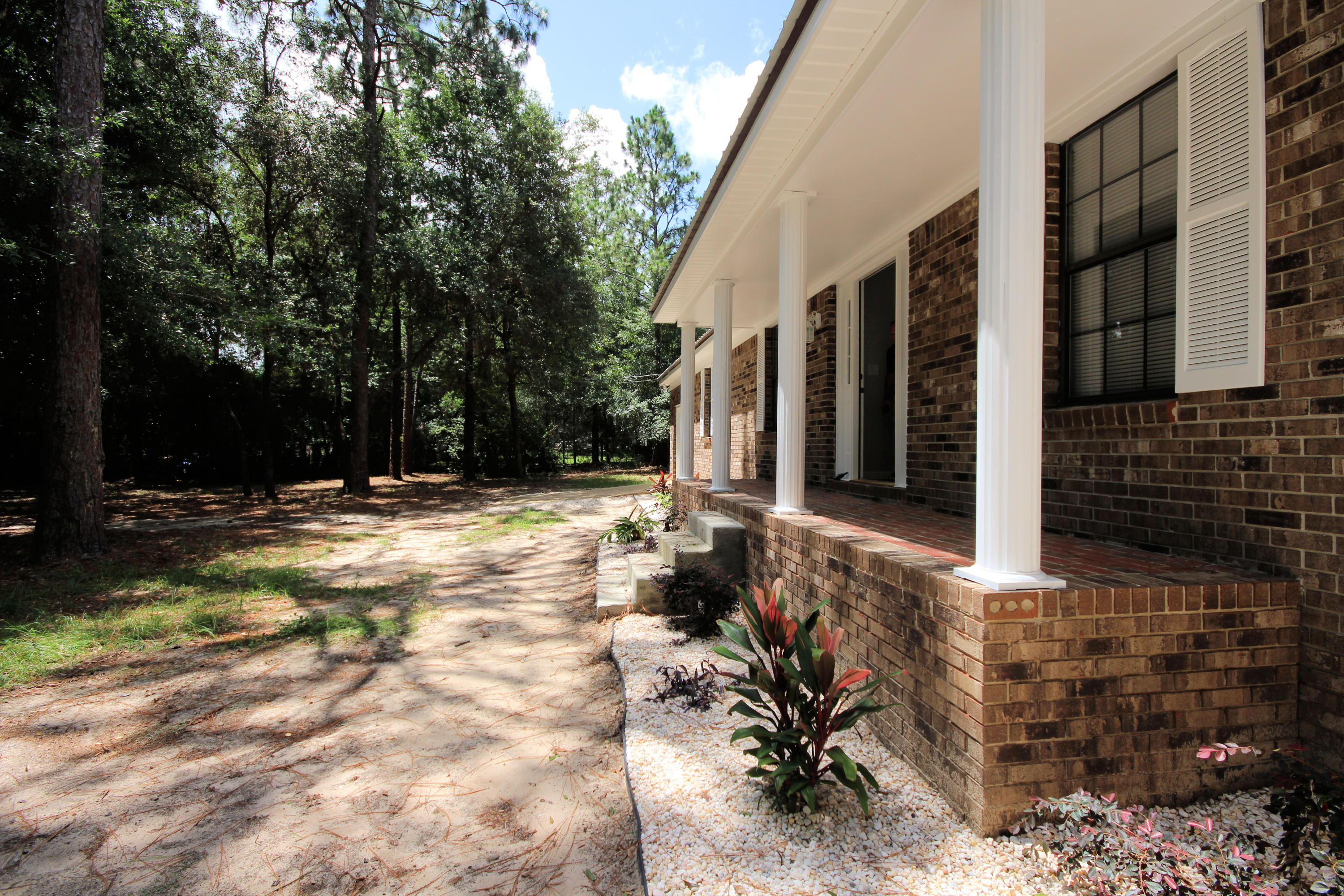 LOST CREEK - Residential