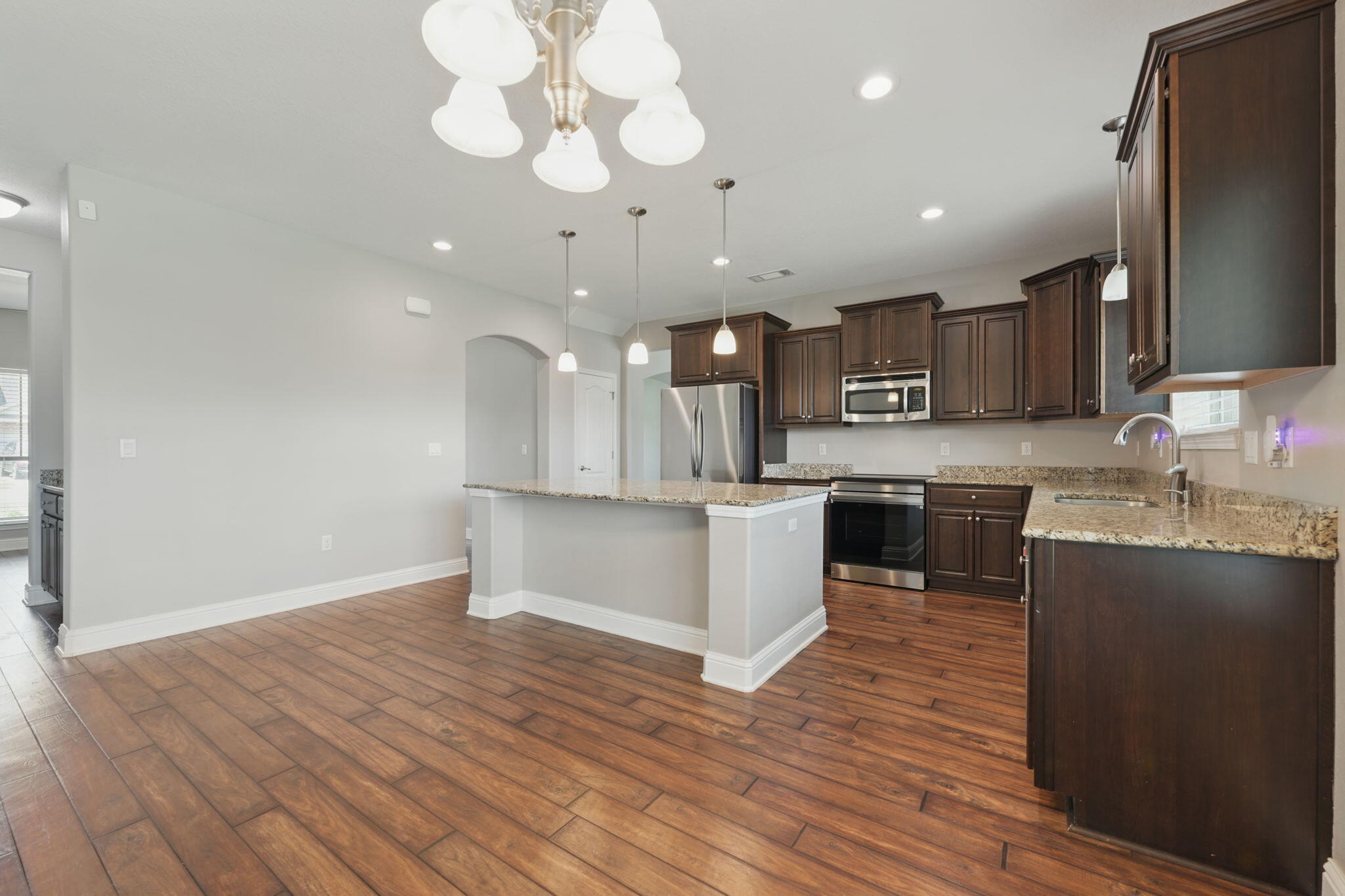 BROOKE ESTATES PH III - Residential
